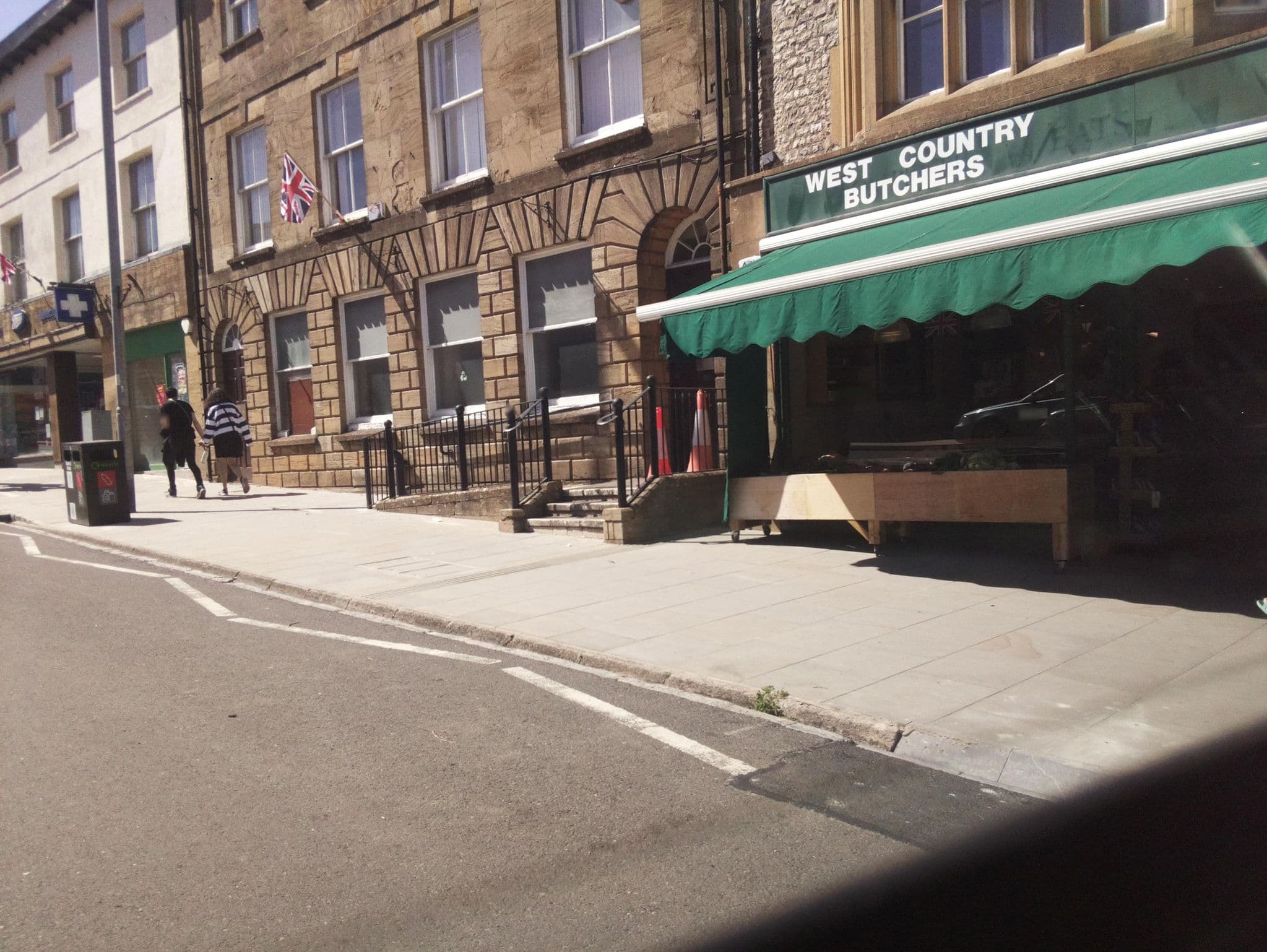 Street view near The Phoenix Hotel, Chard — © southglos (CC BY-SA · Mapillary)
