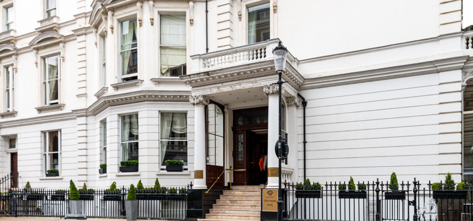 Gem Strathmore Hotel, Chelsea