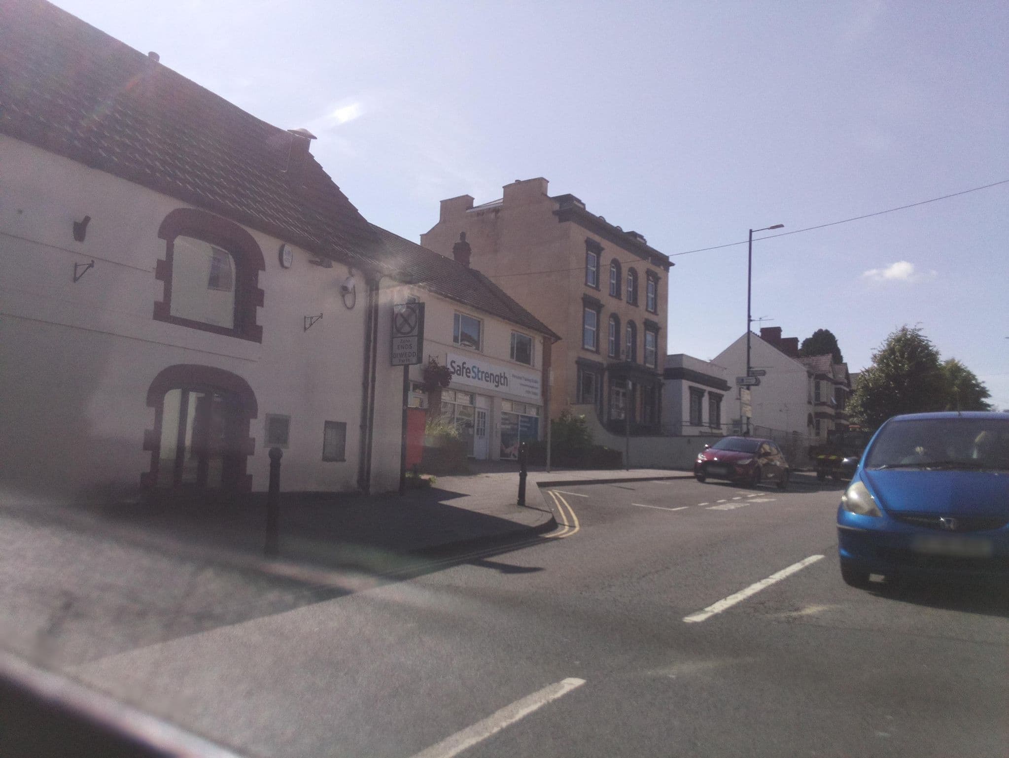 Street view near George Hotel, Chepstow — © southglos (CC BY-SA · Mapillary)