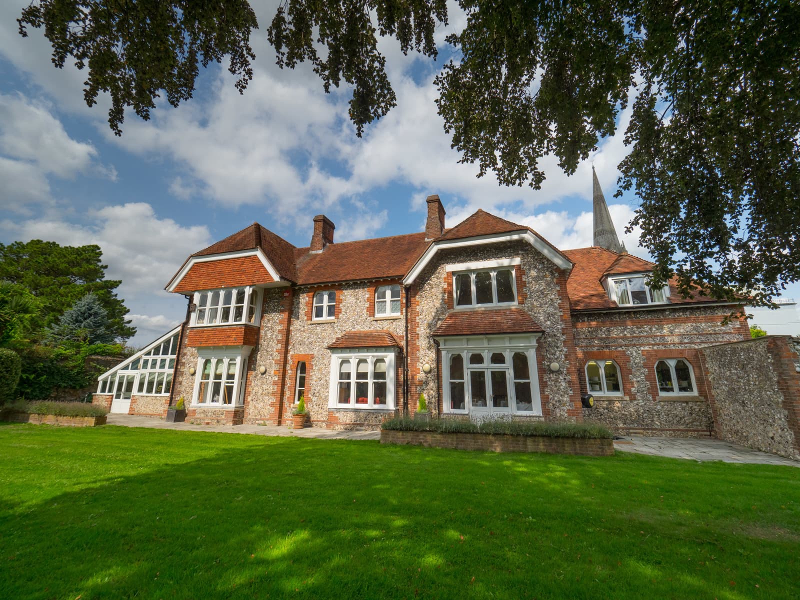 4 Canon Lane, Chichester
