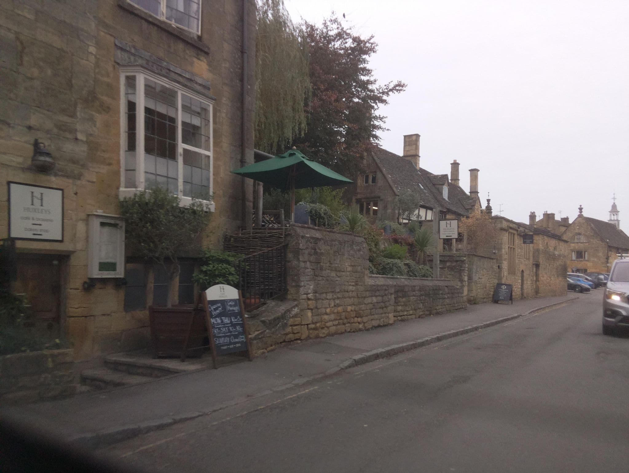 Street view near The Square, Chipping Campden — © southglos (CC BY-SA · Mapillary)