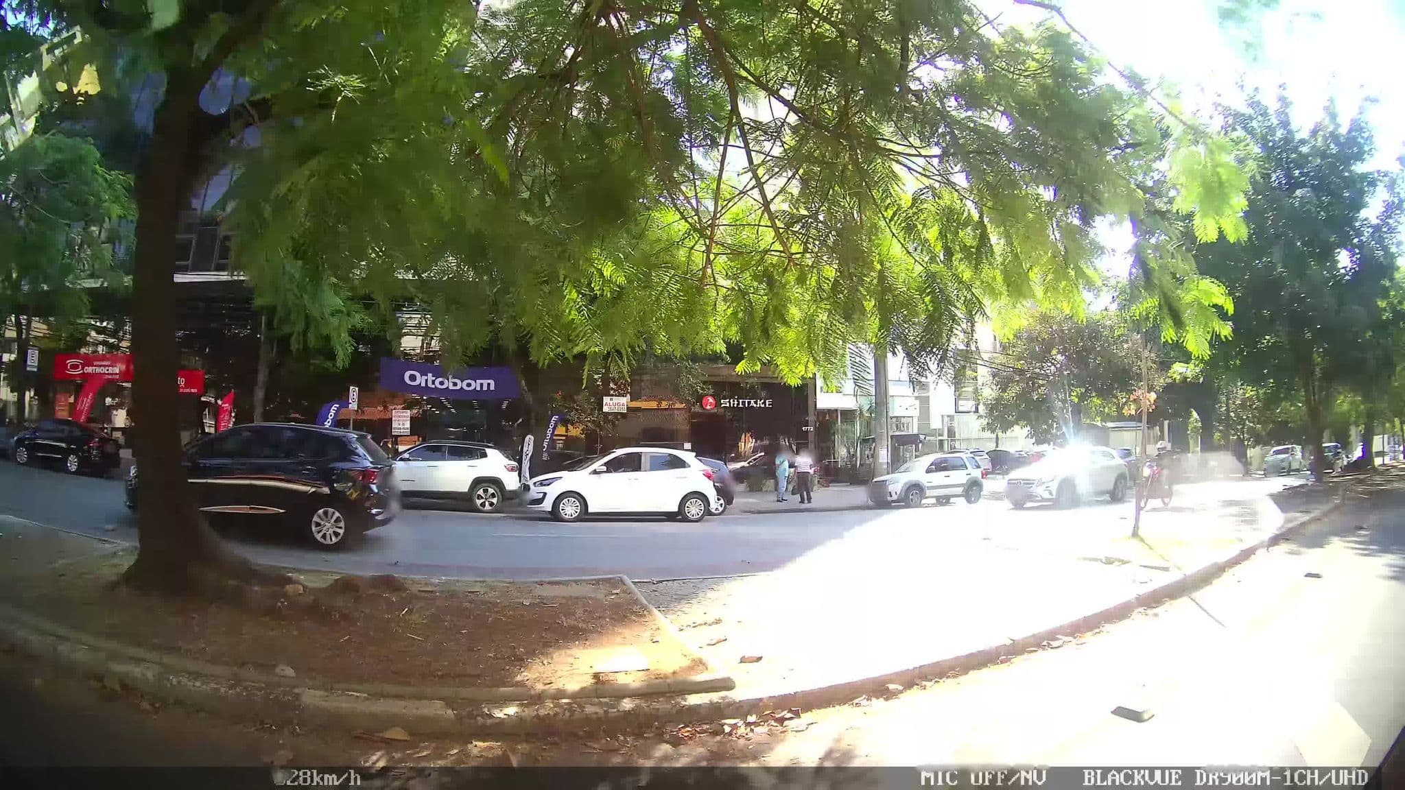 Street view near H2 Platinum Lourdes, Belo Horizonte — © kaart_2 (CC BY-SA · Mapillary)