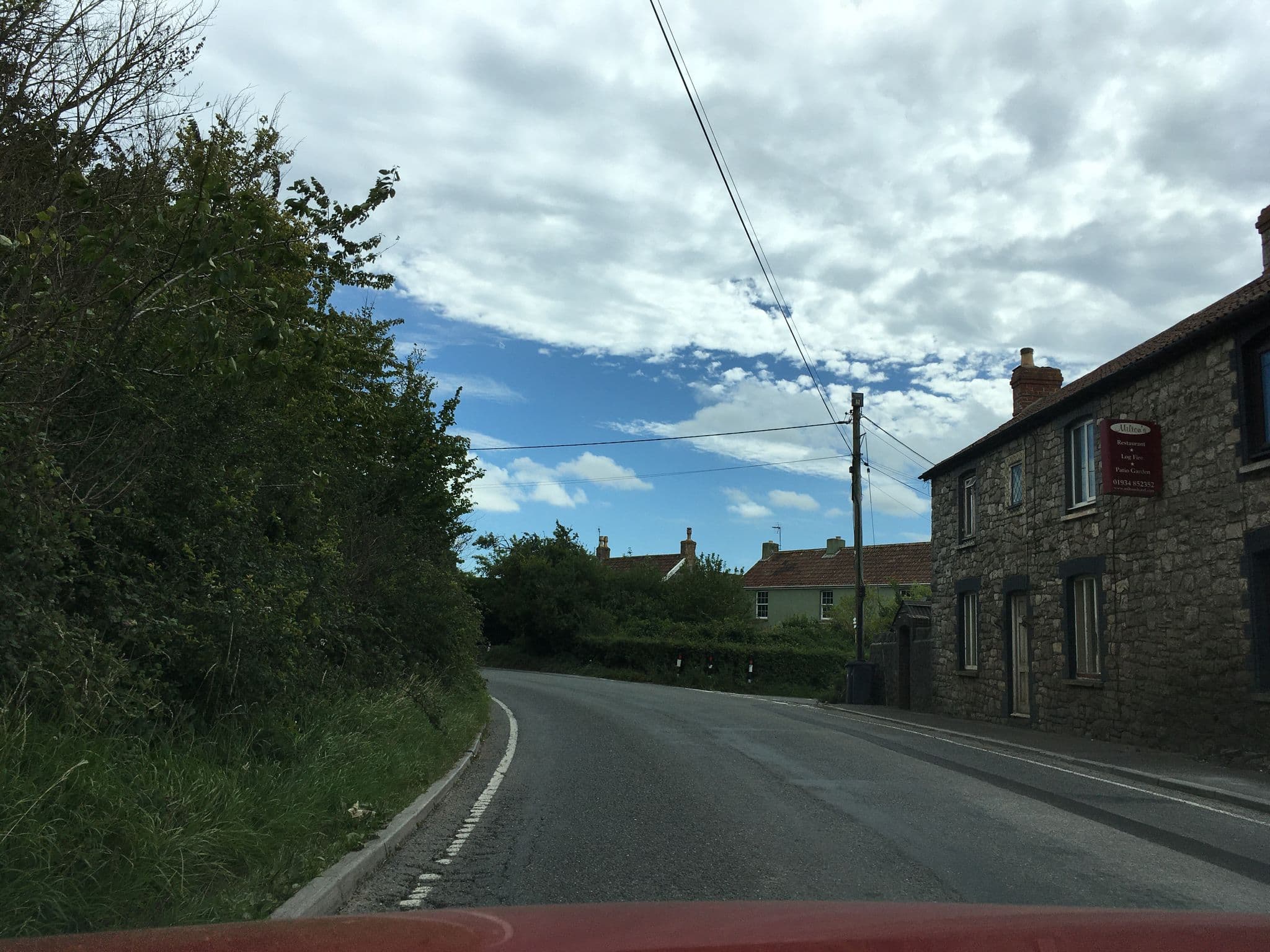 Street view near Milton's Country Lodge, Churchill — © southglos (CC BY-SA · Mapillary)
