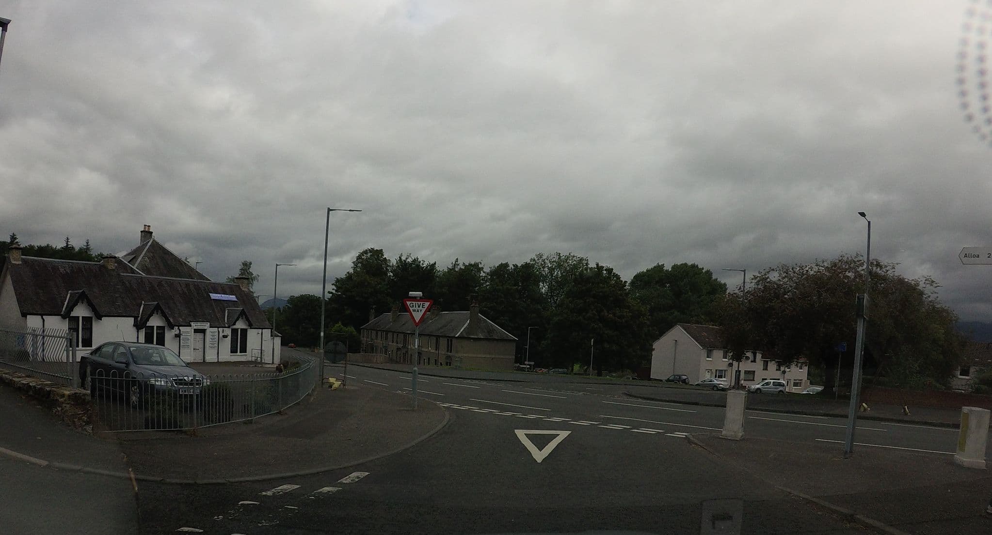 Street view near Tower Hotel, Clackmannan — © hobgoblin (CC BY-SA · Mapillary)