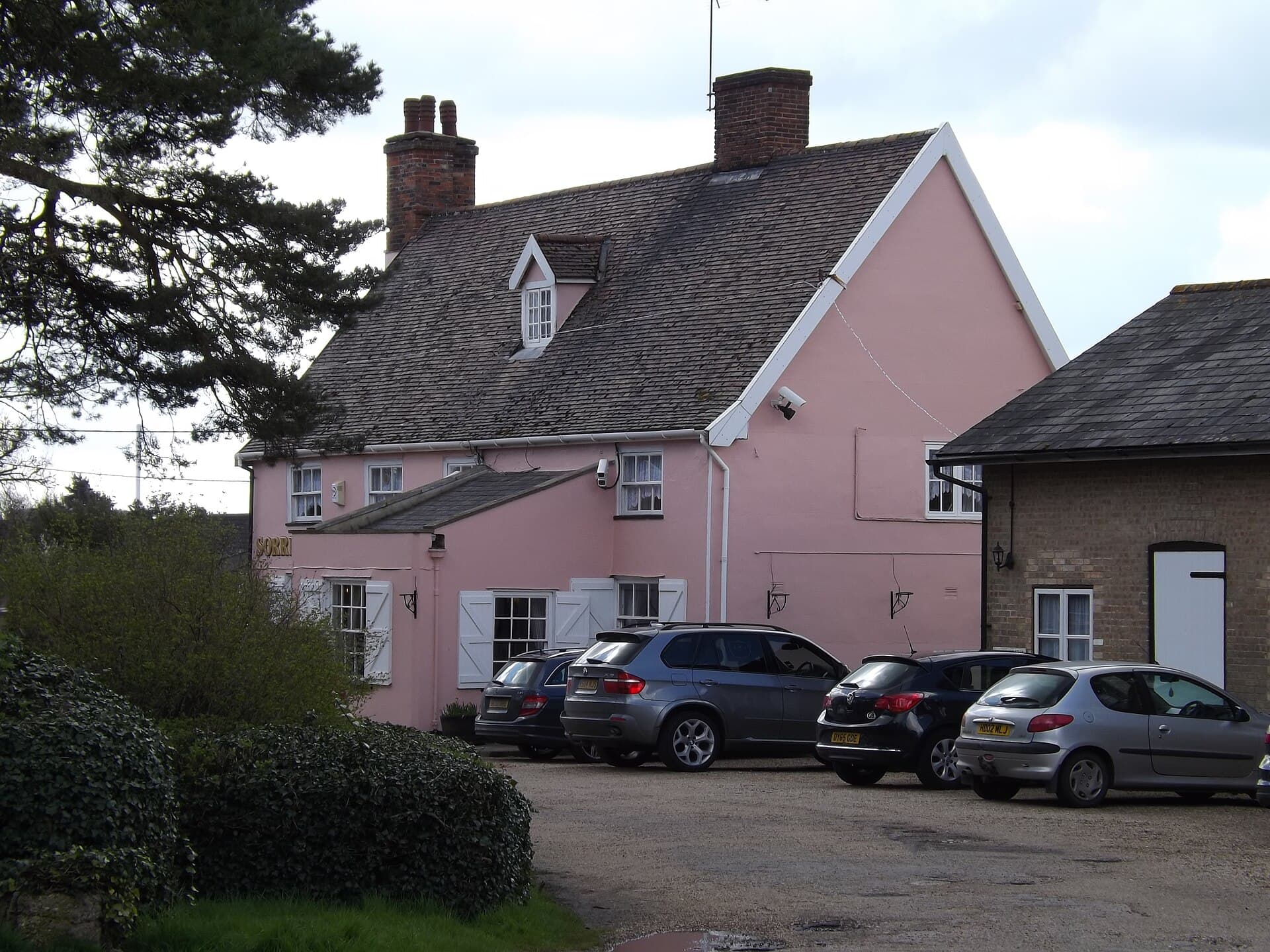 Sorrel Horse Inn (via Wikimedia Commons, CC BY-SA 2.0)