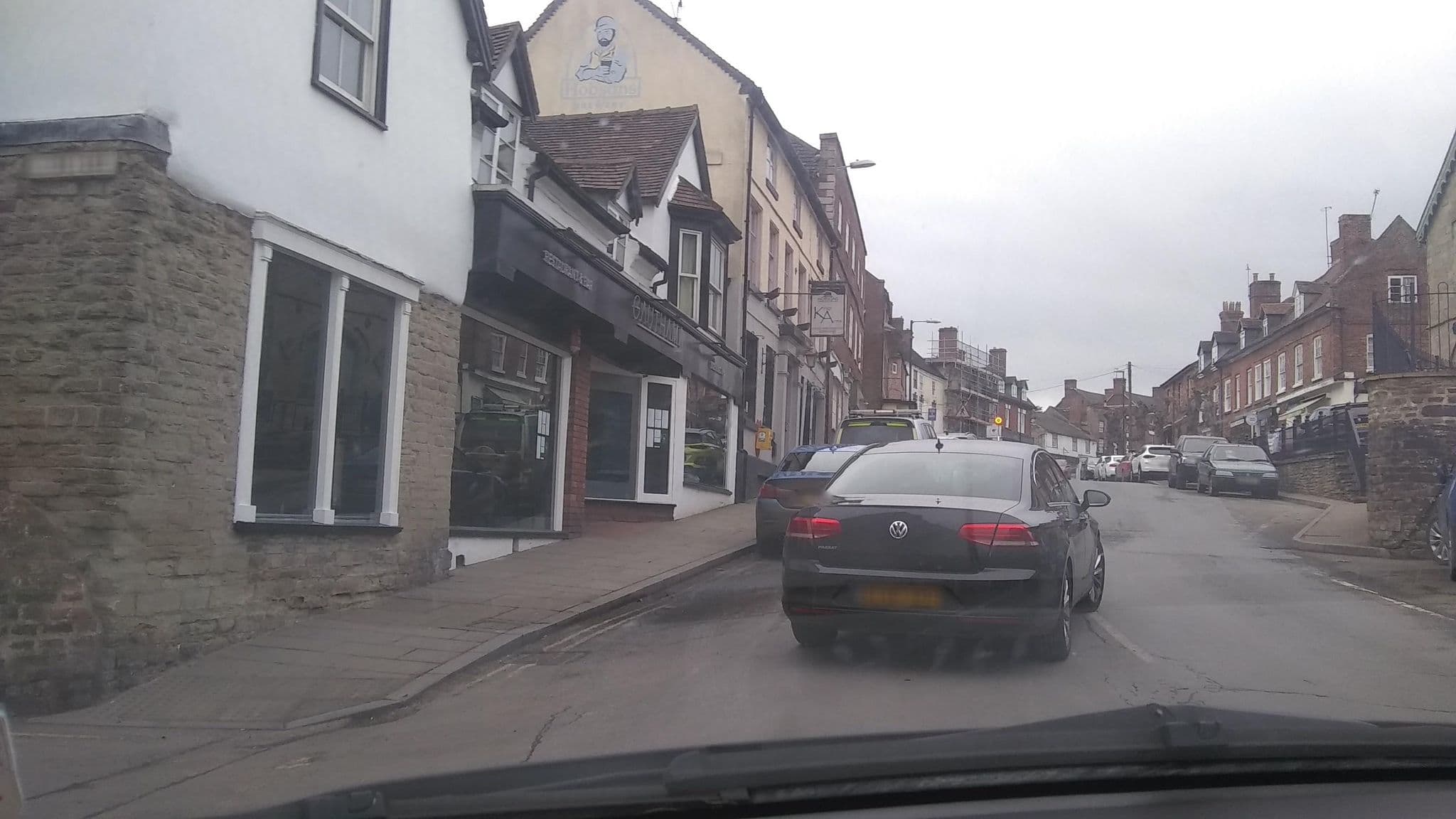 Street view near The Kings Arms Hotel, Cleobury Mortimer — © uk360 (CC BY-SA · Mapillary)