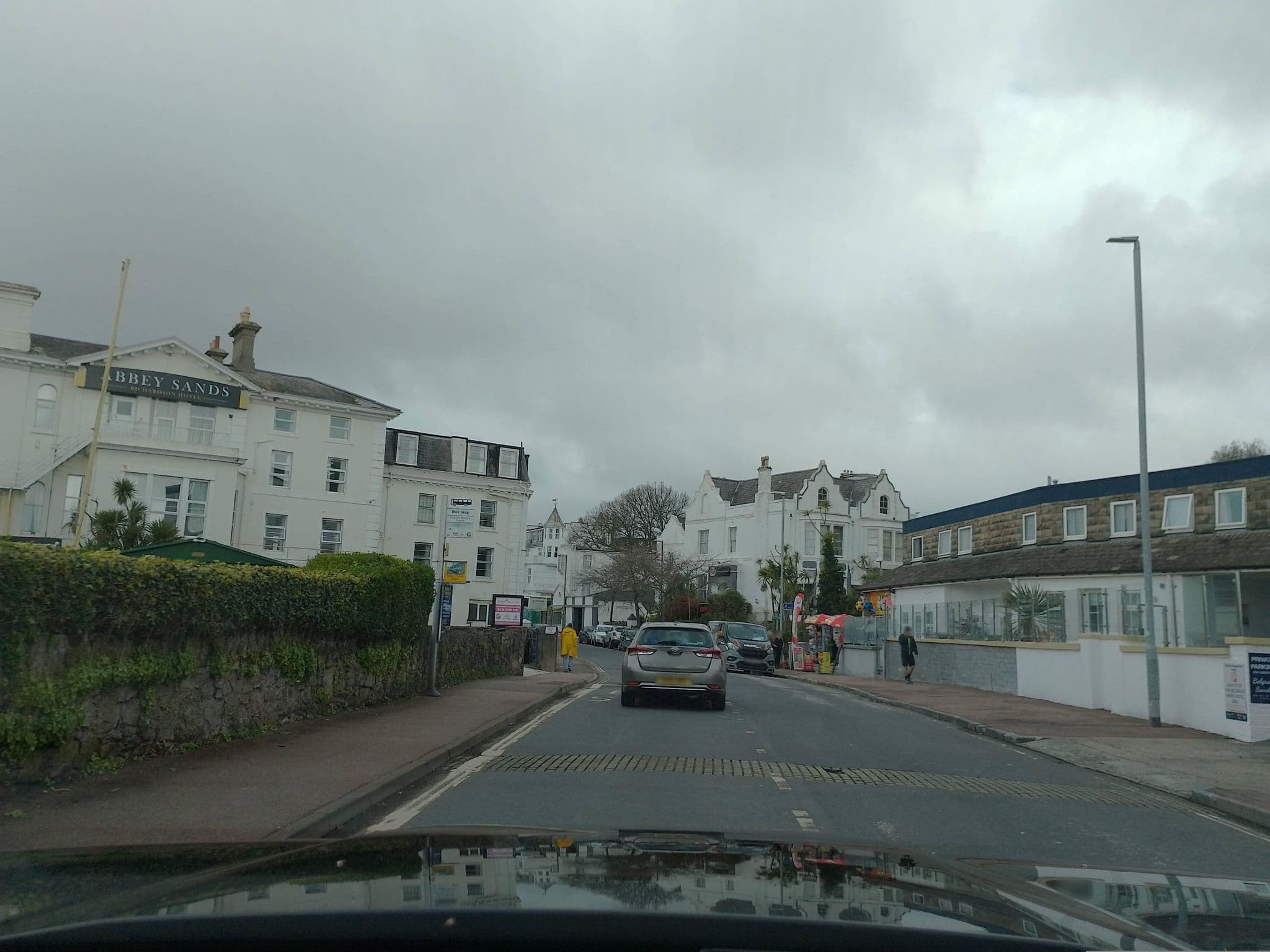Street view near Belgrave Sands Hotel & Spa, Torquay — © laye (CC BY-SA · Mapillary)