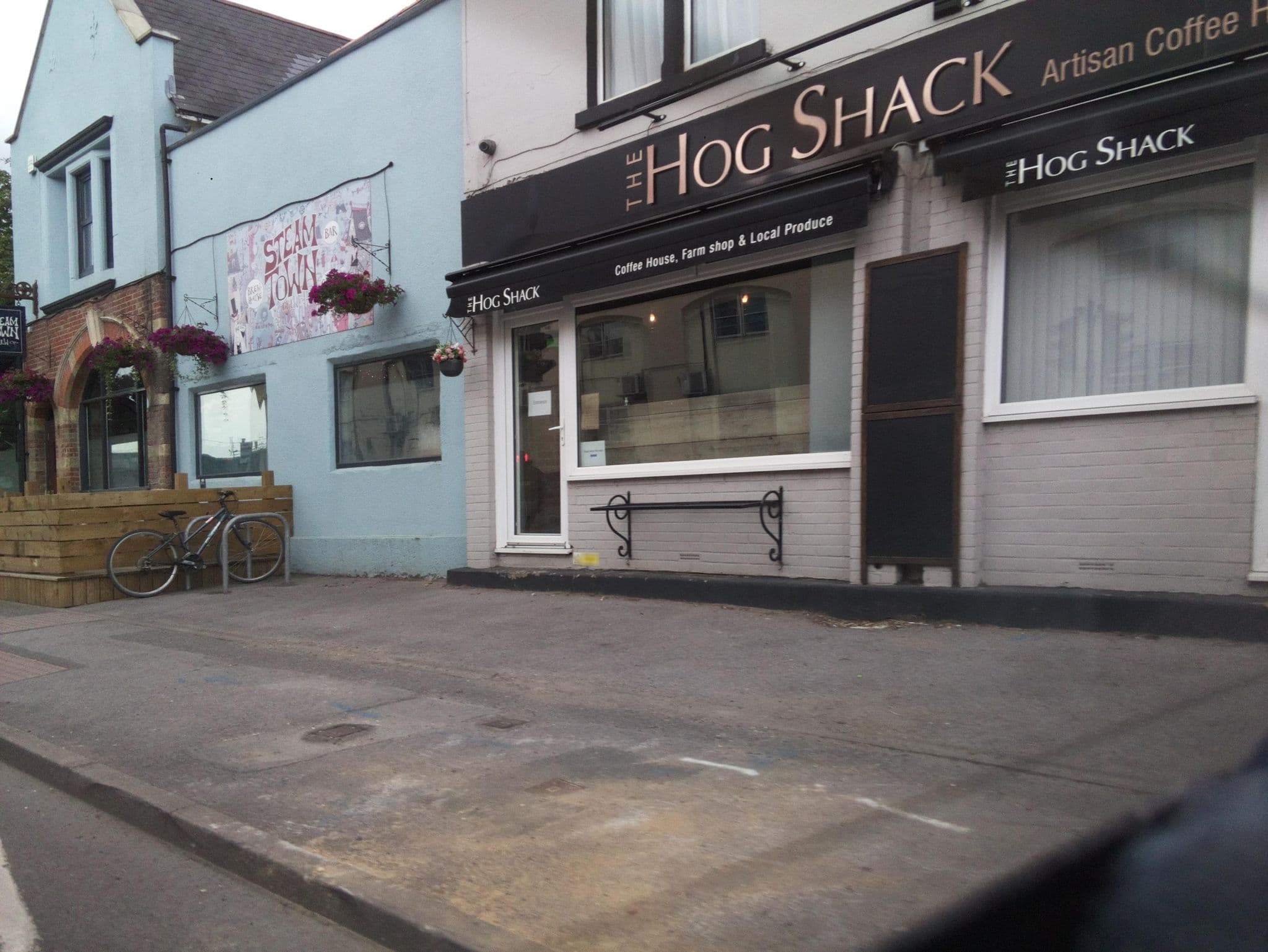 Street view near The Coffee Cabin, Eastleigh — © southglos (CC BY-SA · Mapillary)