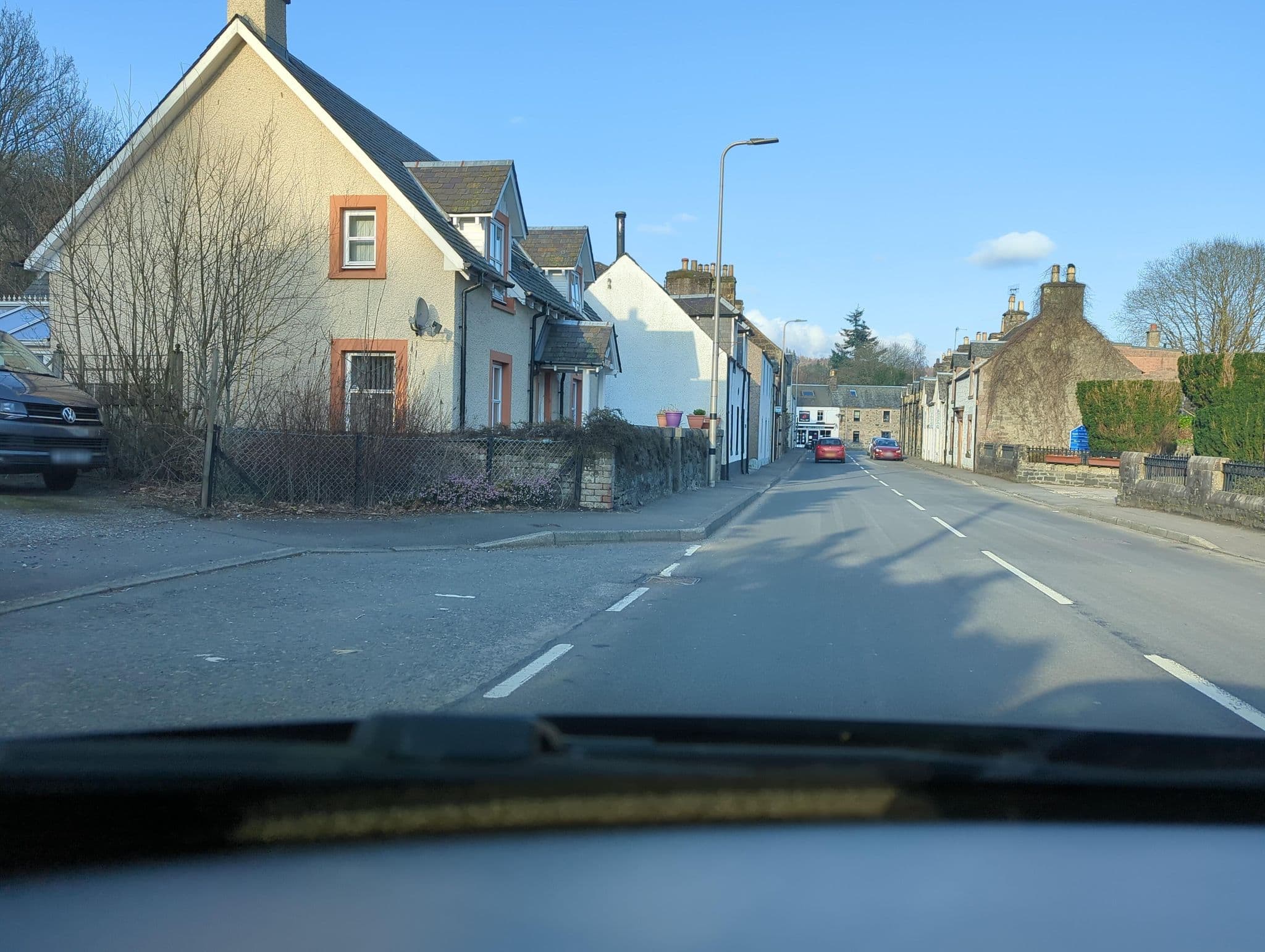 Street view near Mossgiel Guest House, Comrie — © moohan (CC BY-SA · Mapillary)