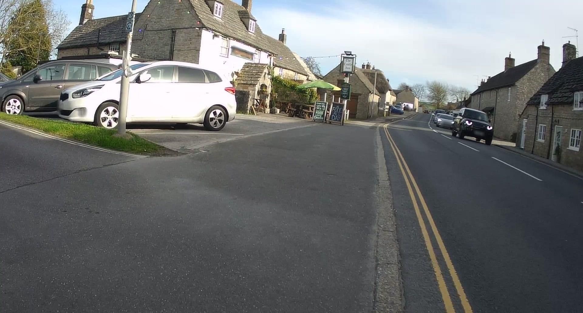 Street view near The Castle Inn, Corfe Castle — © jpennycook (CC BY-SA · Mapillary)