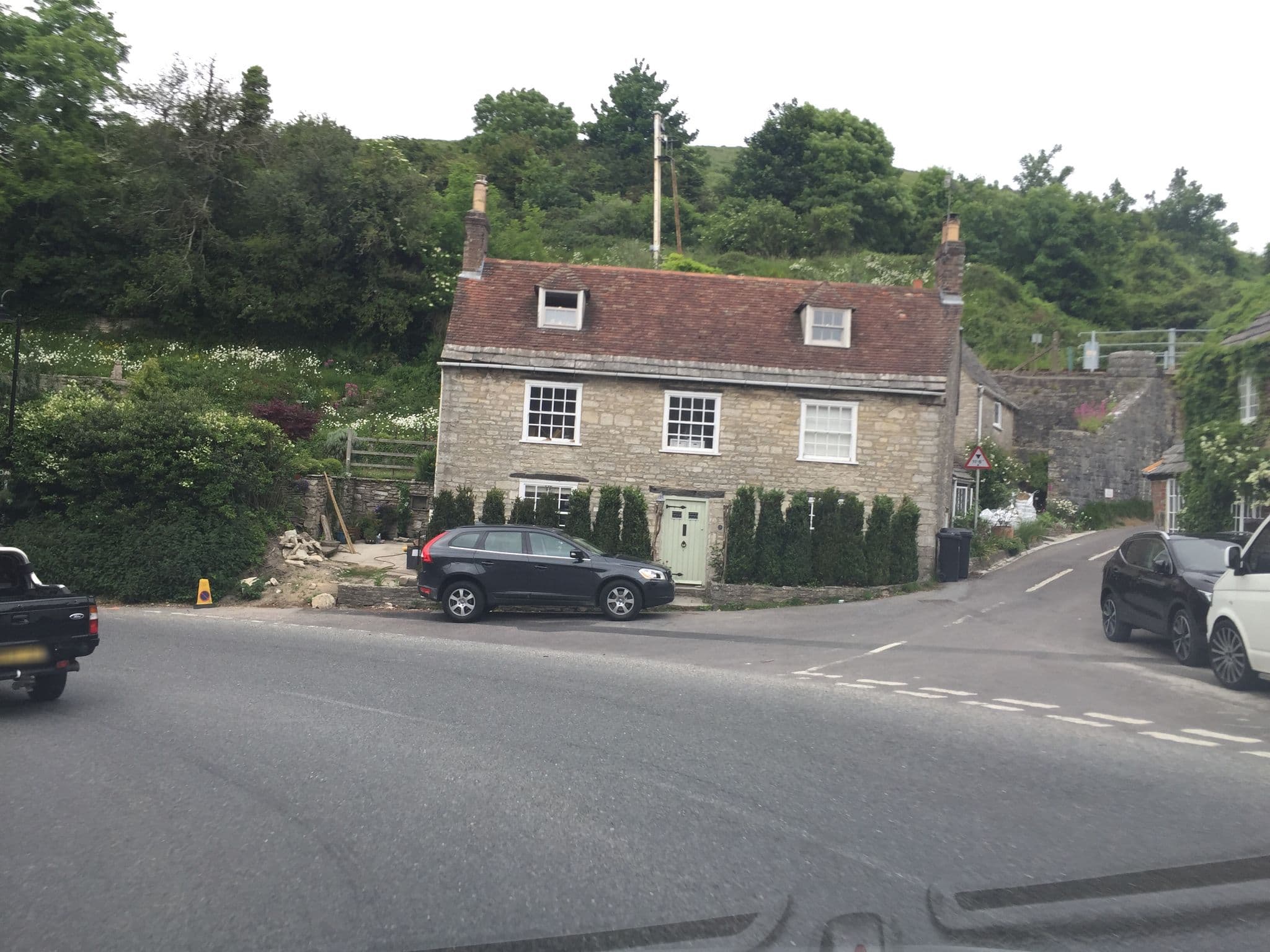 Street view near Lodge 12, Corfe Castle — © essexboy (CC BY-SA · Mapillary)