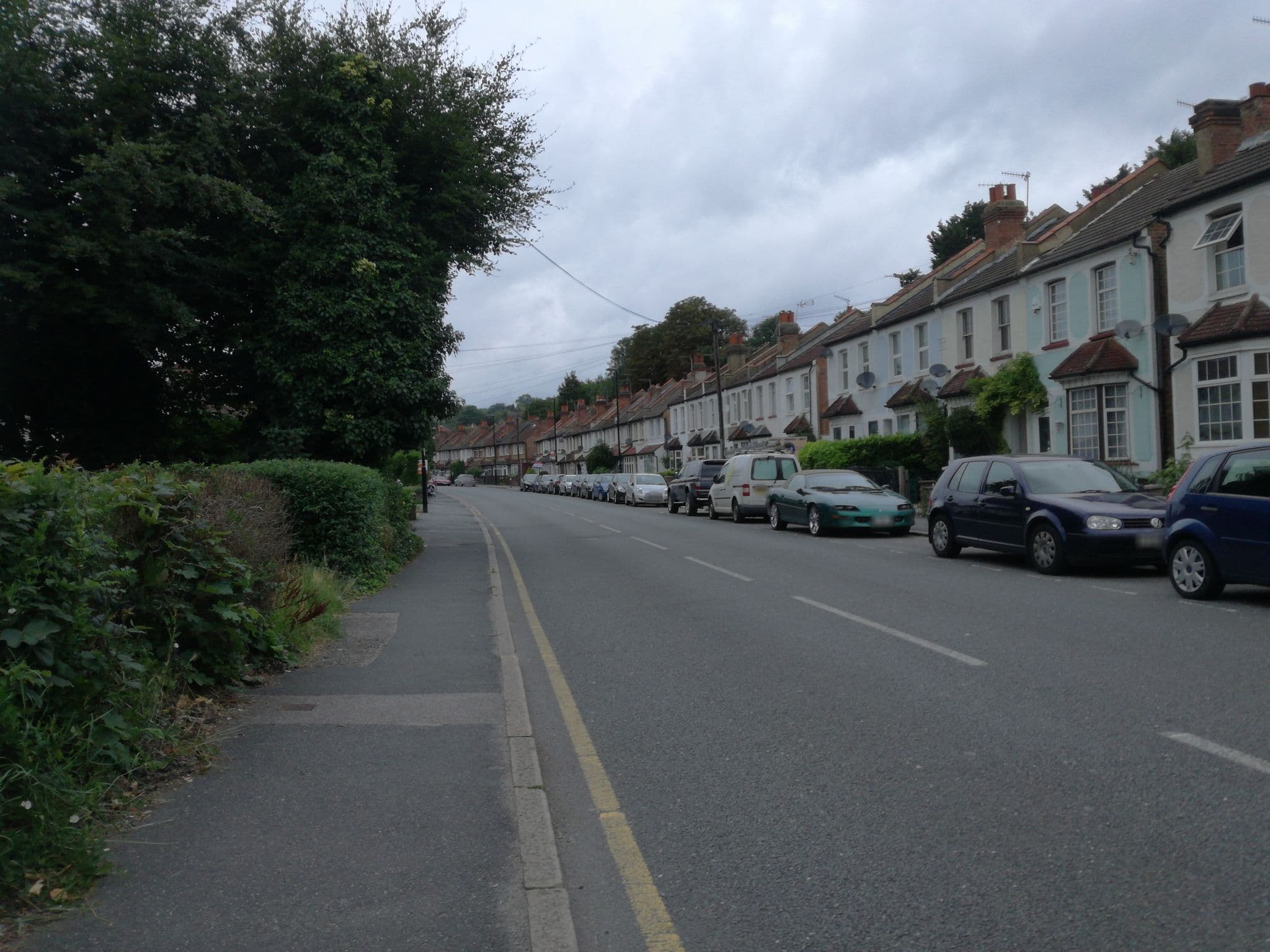 Street view near 2 Bed Modern Luxury House, Coulsdon — © thingkcp (CC BY-SA · Mapillary)