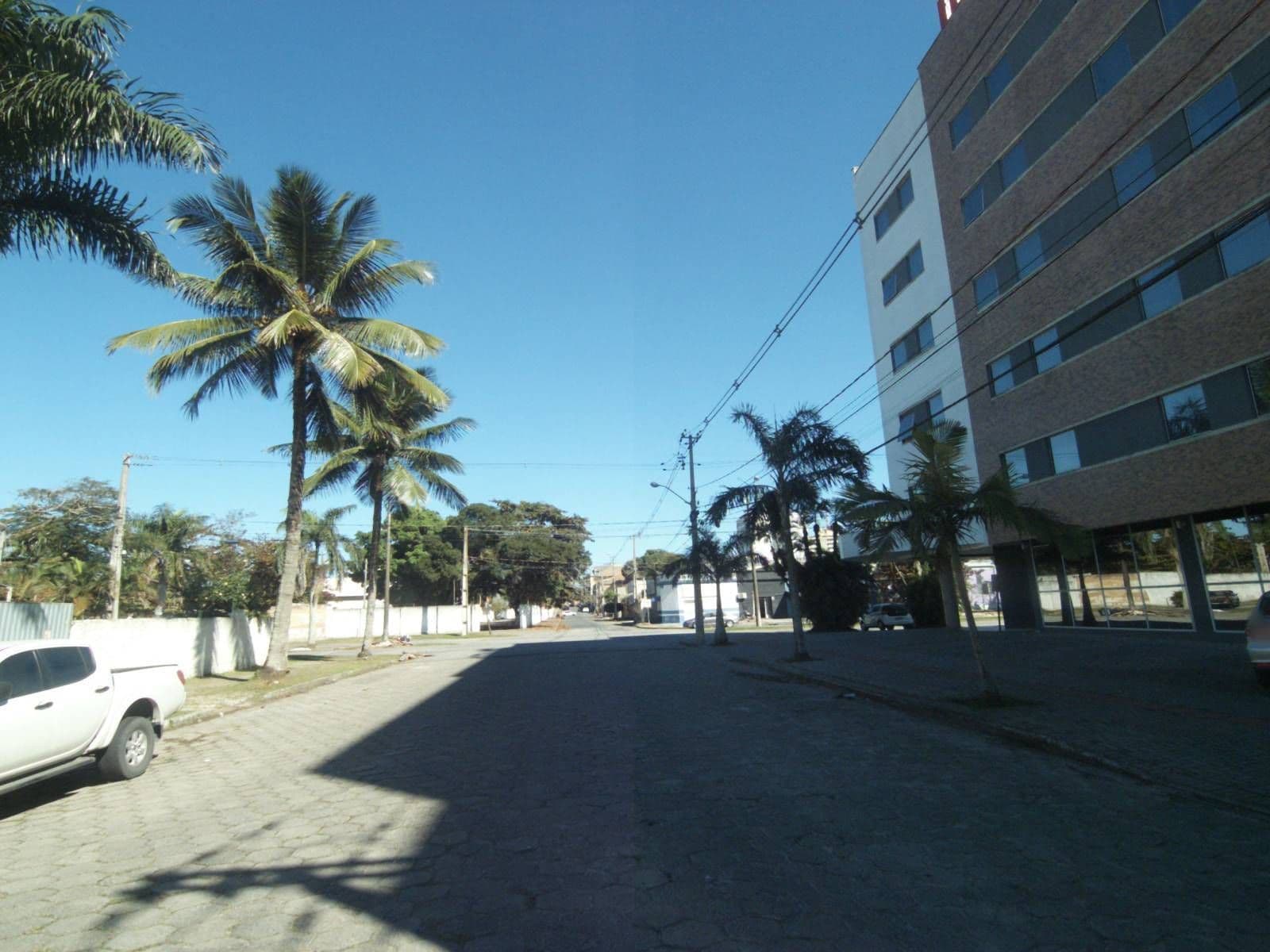 Street view near Ibis, Paranaguá — © projevias (CC BY-SA · Mapillary)