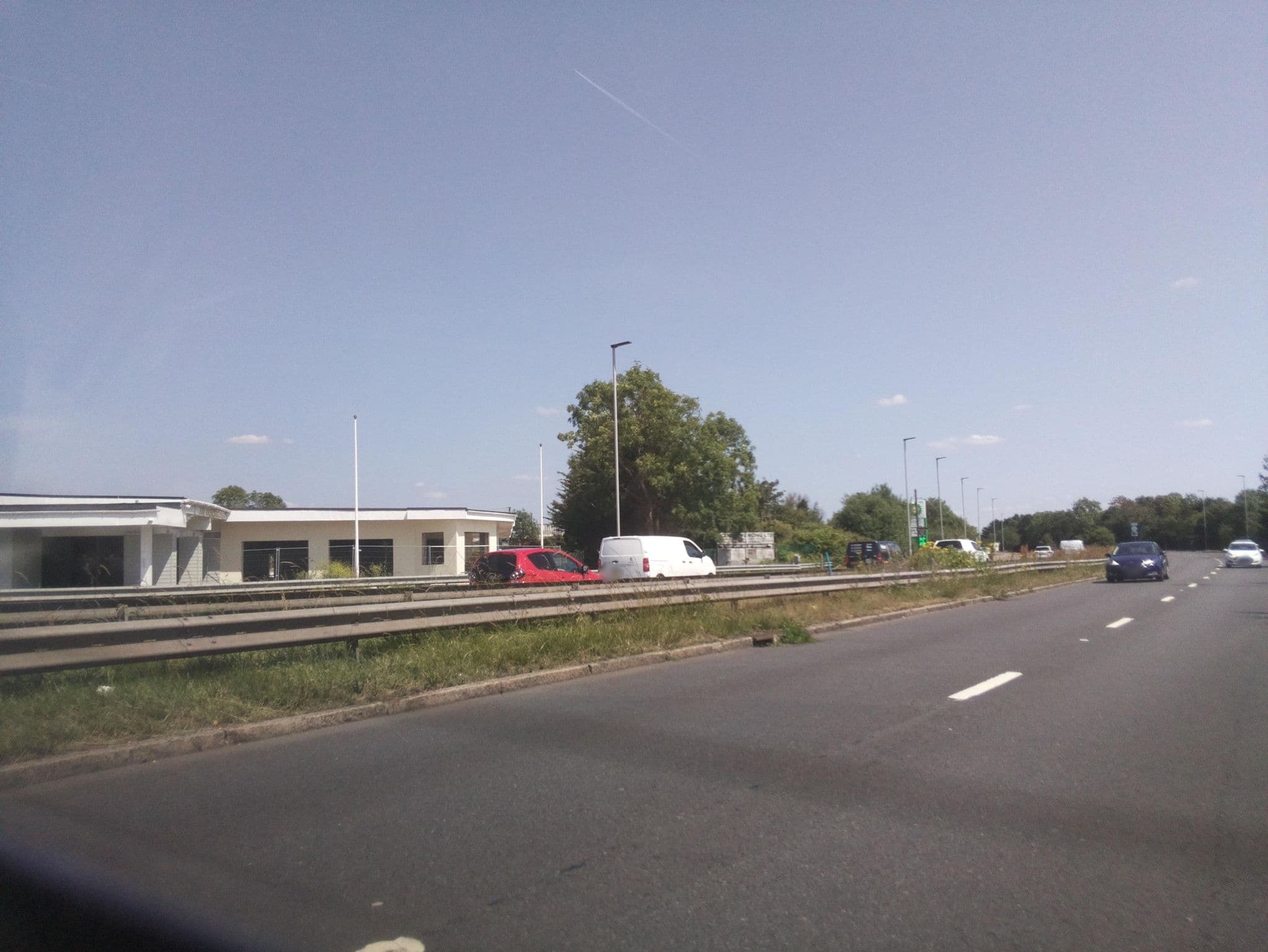 Street view near Restaurant at Palms Hotel, Emerson Park — © southglos (CC BY-SA · Mapillary)
