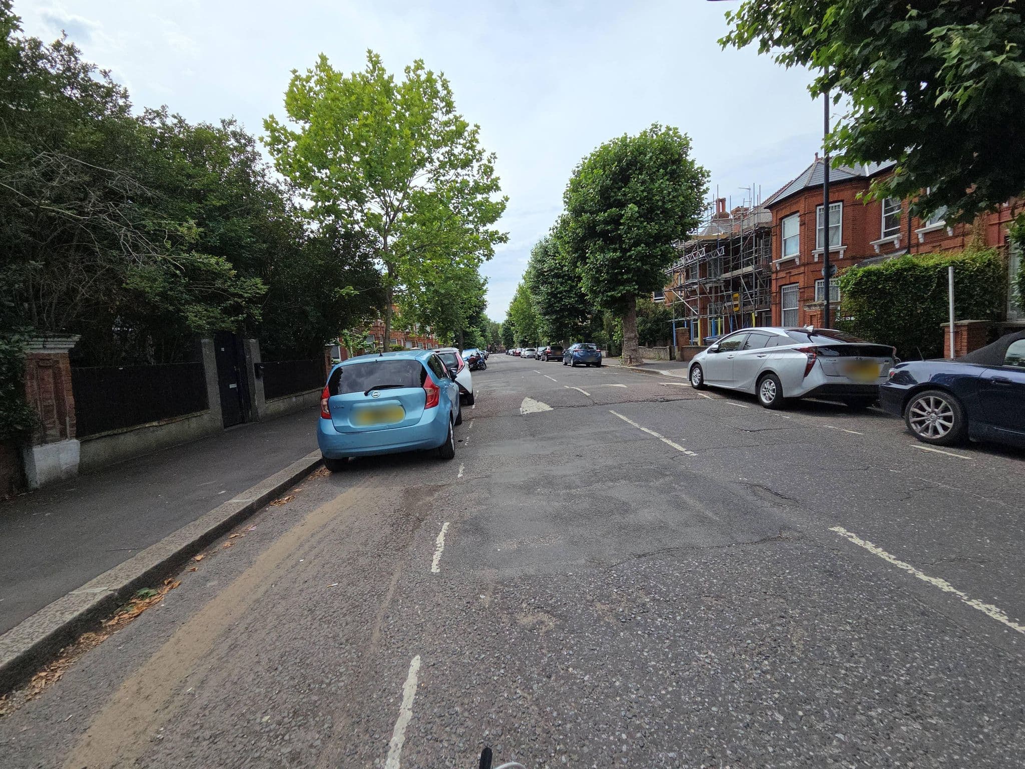 Street view near Studios Cricklewood, Cricklewood — © Roufster (CC BY-SA · Mapillary)