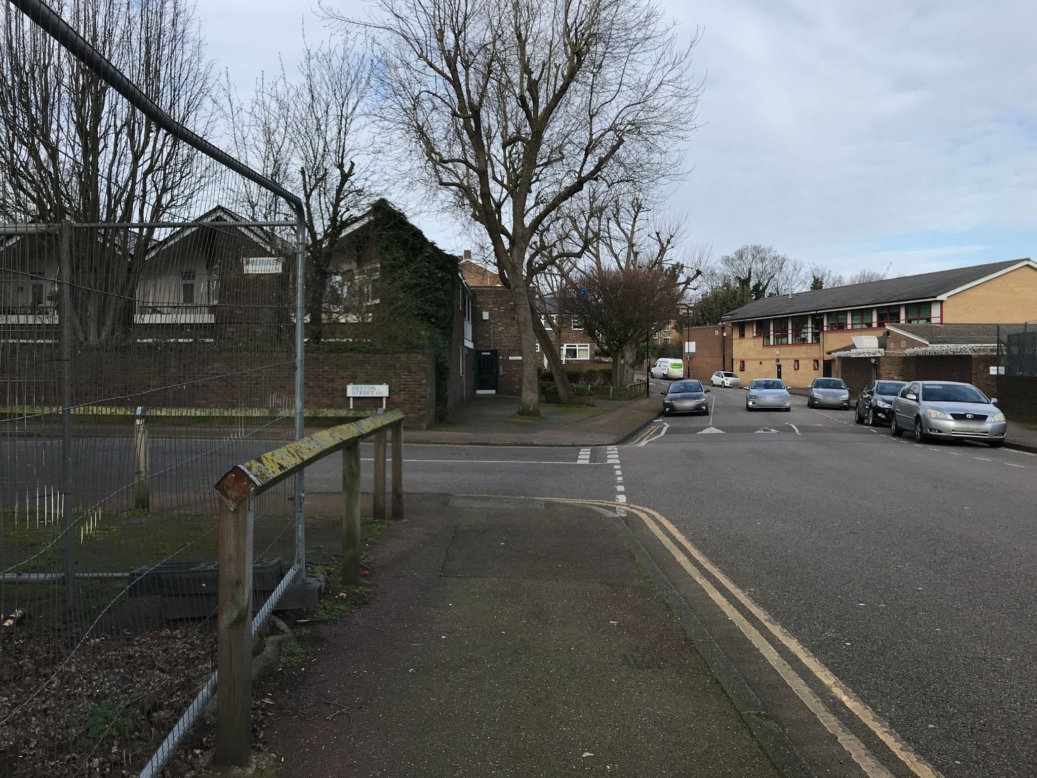 Street view near Book A Bed Hostel, New Cross — © asturksever (CC BY-SA · Mapillary)