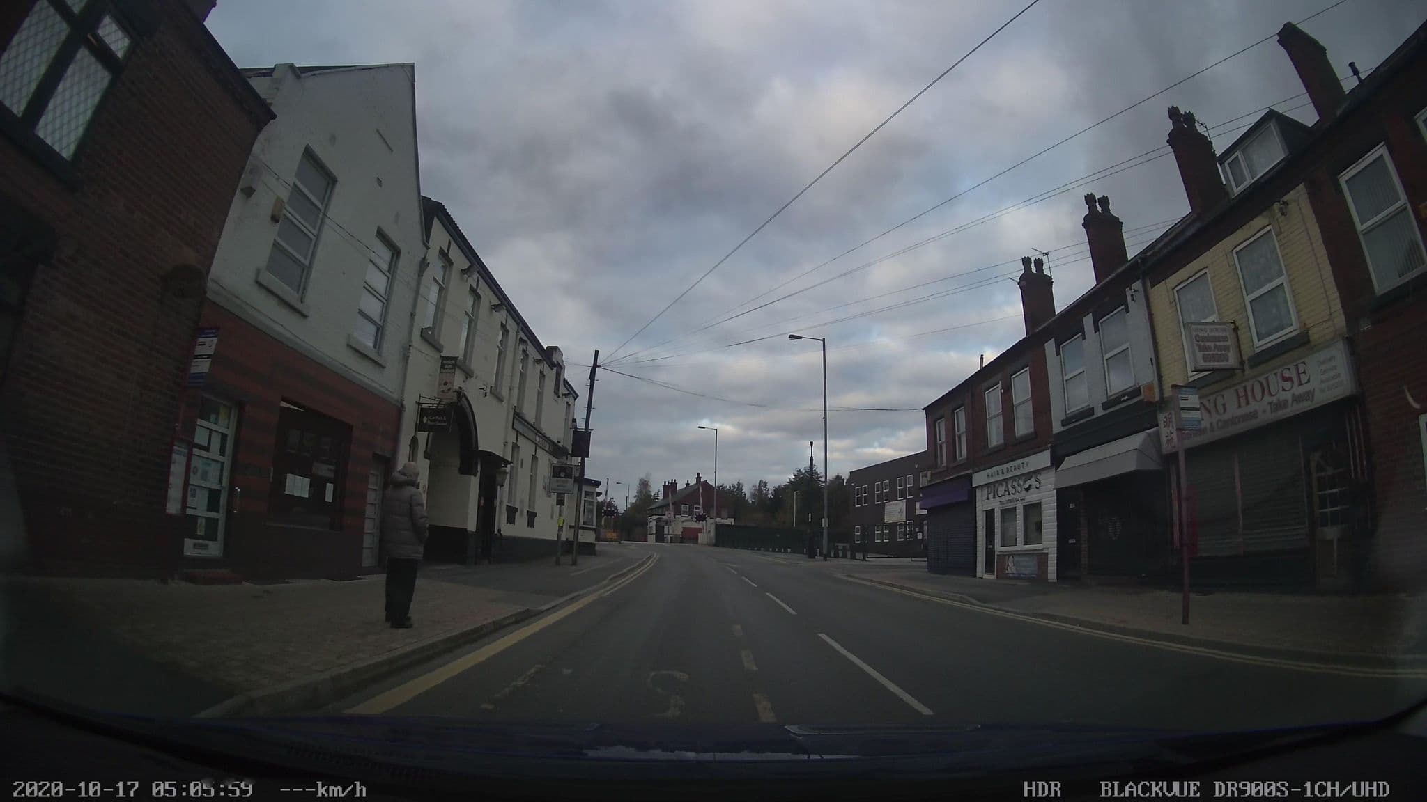 Street view near Railway Hotel, Pontefract — © humez (CC BY-SA · Mapillary)