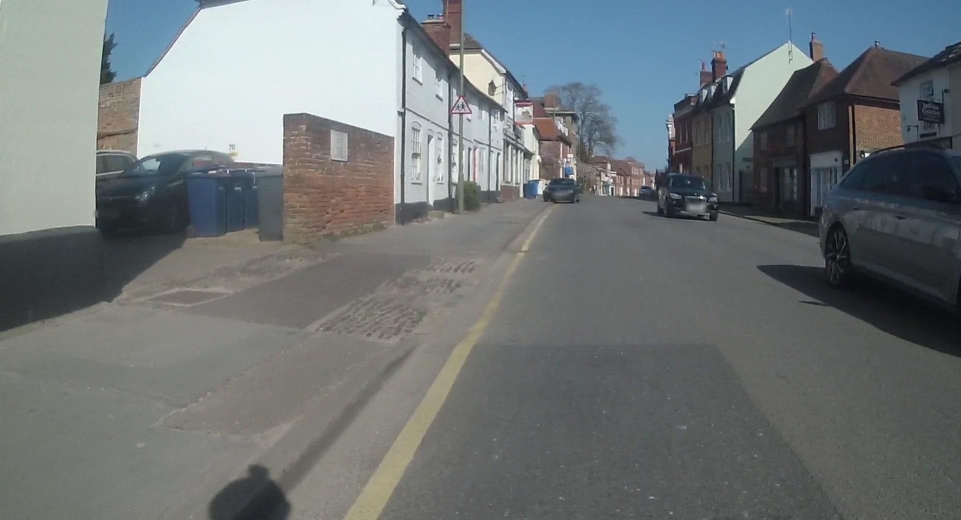 Street view near Meads Guest House, Farnham — © jpennycook (CC BY-SA · Mapillary)