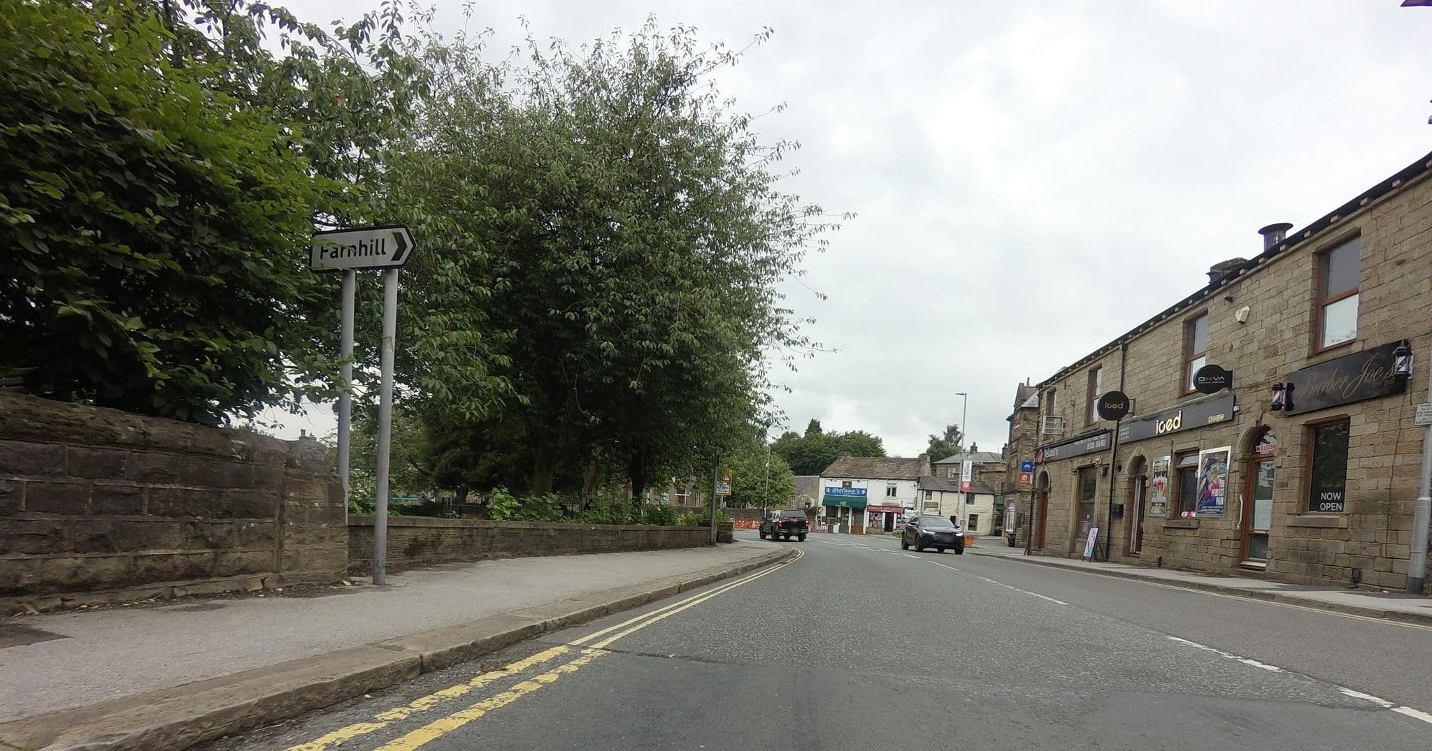 Street view near Kings Arms Hotel, Silsden — © tallguy (CC BY-SA · Mapillary)