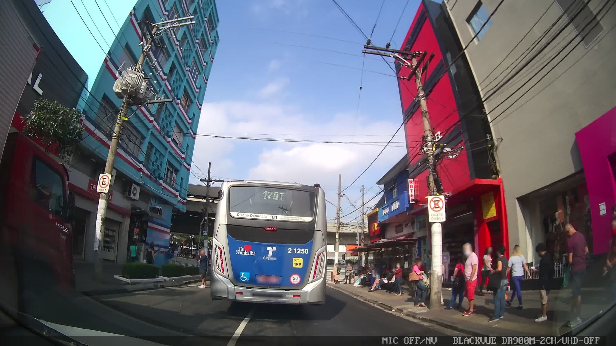 Street view near Mix Hotel, Vila Guilherme — © marciosampaio (CC BY-SA · Mapillary)