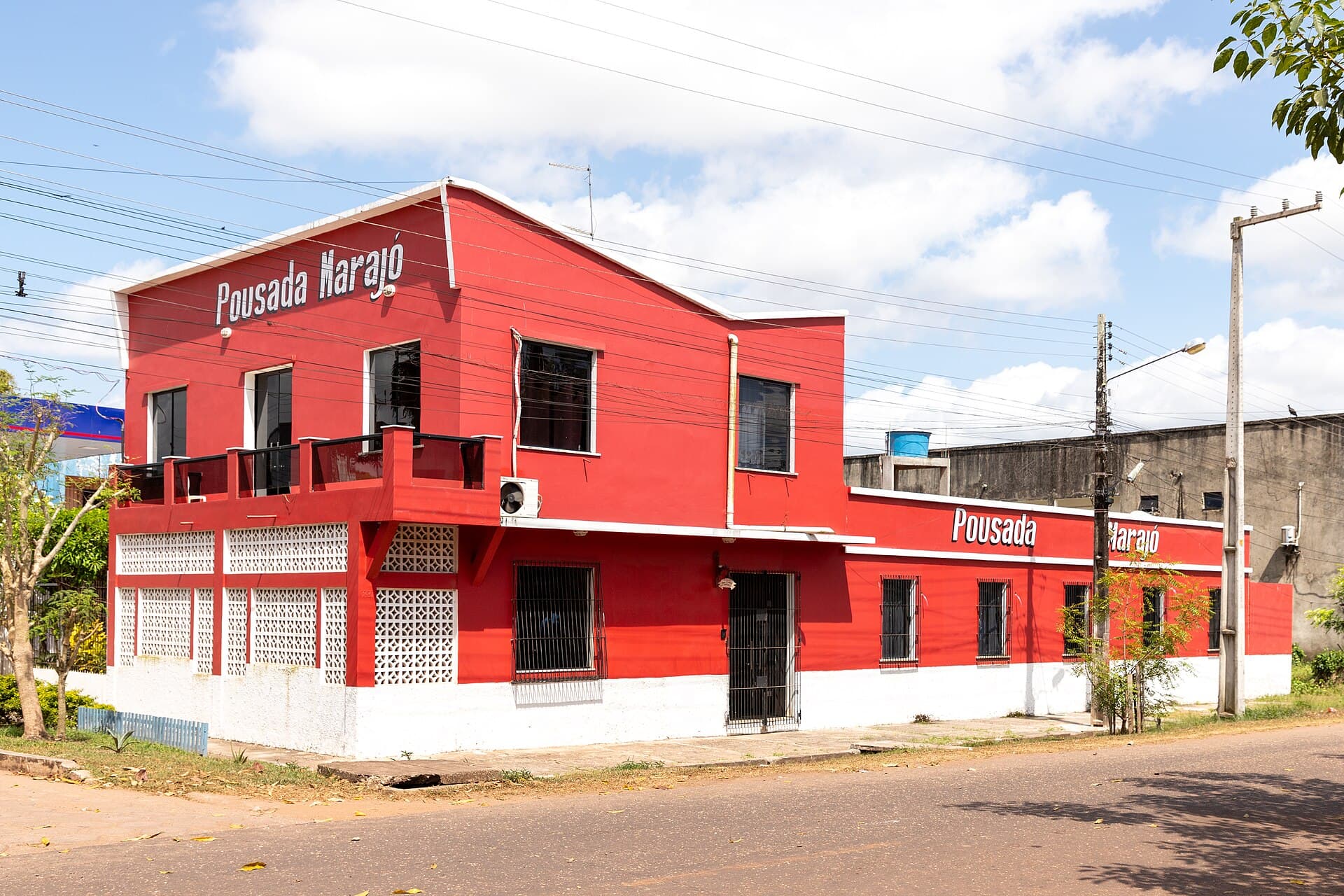Pousada Marajo (via Wikimedia Commons, CC BY 4.0)