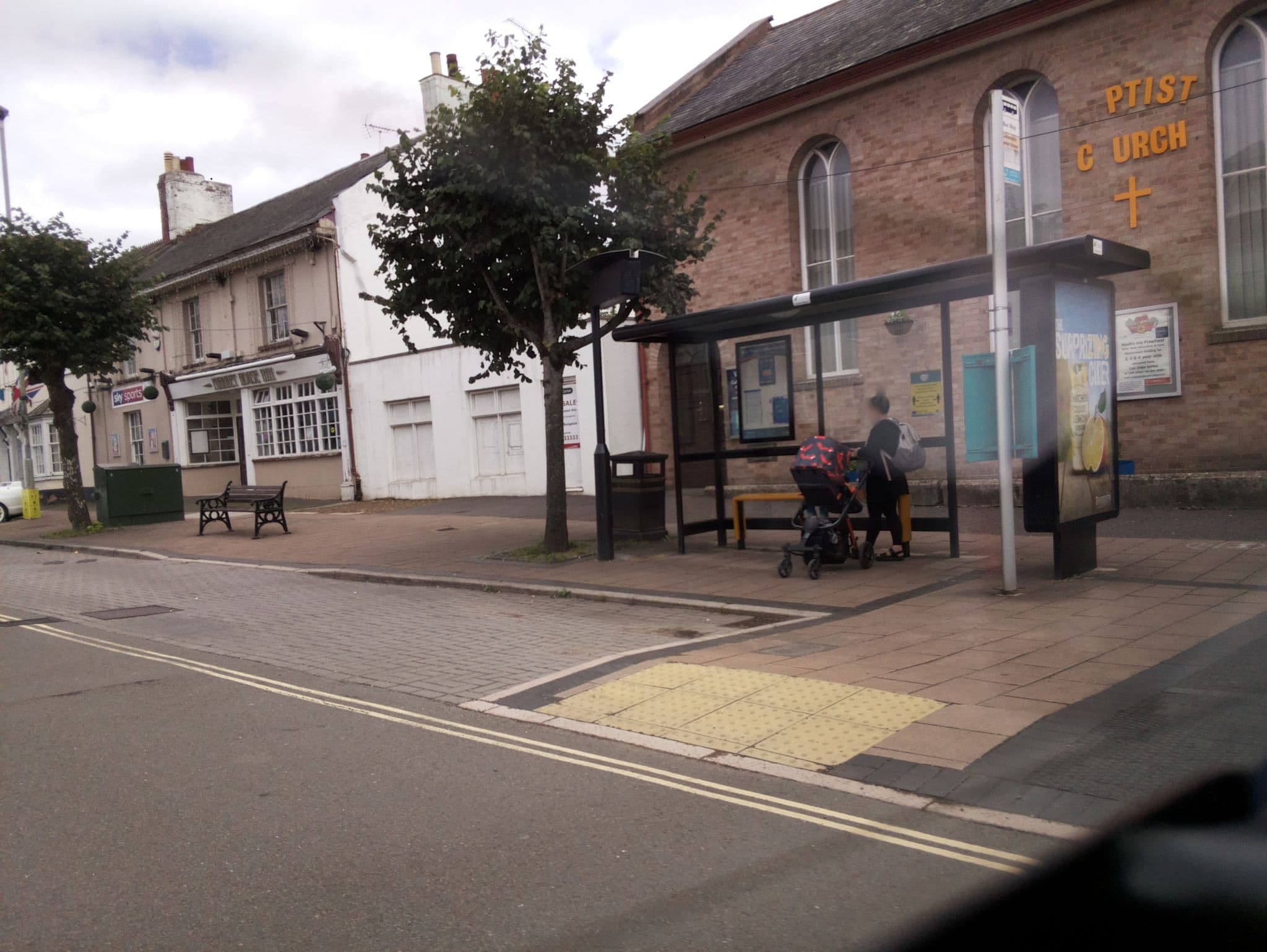 Street view near Market House Inn Cullompton, Cullompton — © southglos (CC BY-SA · Mapillary)