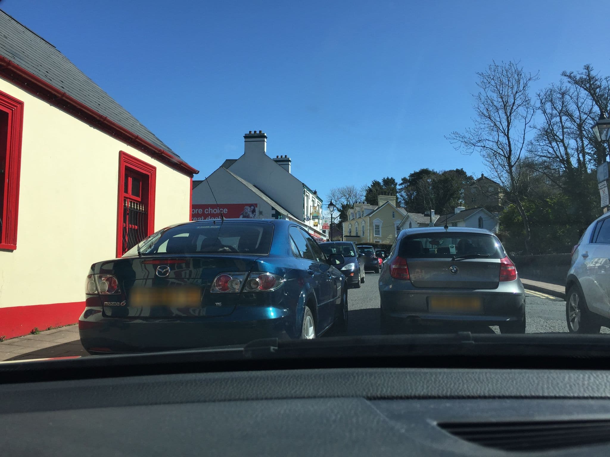 Street view near McNaughton Guestrooms, Cushendall — © mackerski (CC BY-SA · Mapillary)