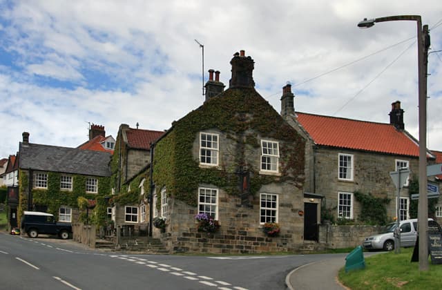 Duke Of Wellington Inn (via Wikimedia Commons, CC BY-SA 2.0)