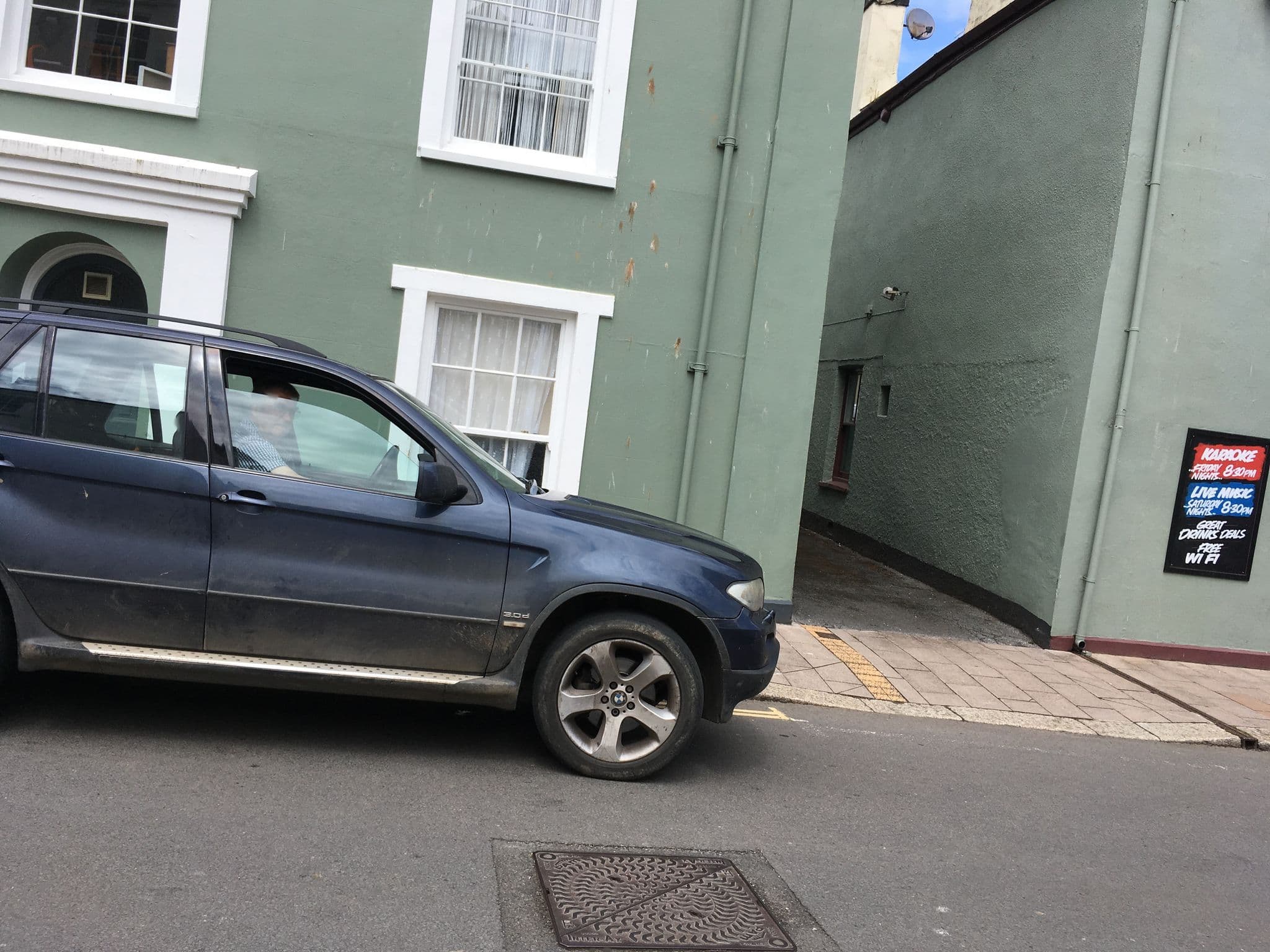 Street view near Seale Arms, Dartmouth — © southglos (CC BY-SA · Mapillary)