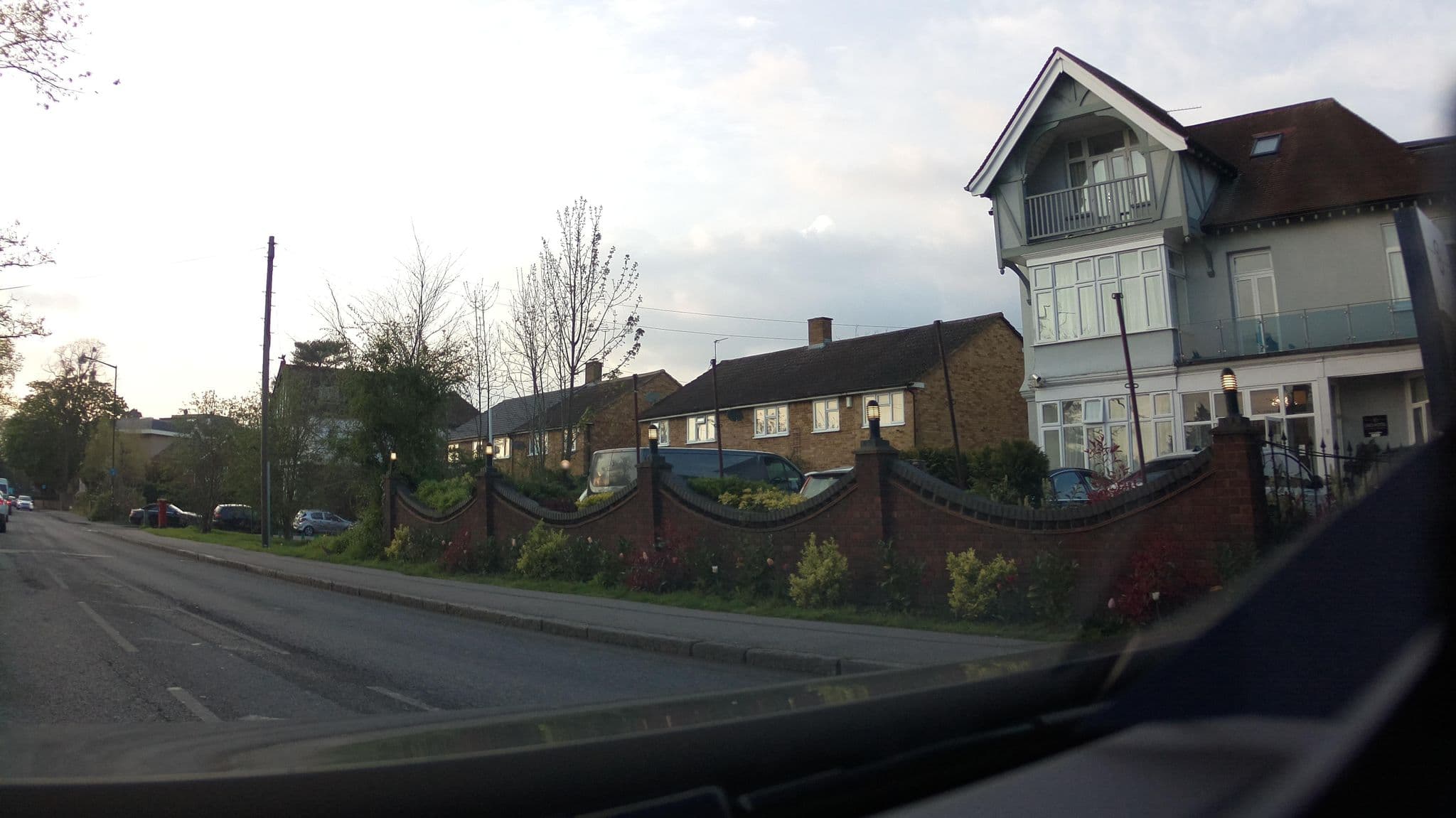 Street view near Langley Oak Hotel, Upton Lea — © southglos (CC BY-SA · Mapillary)