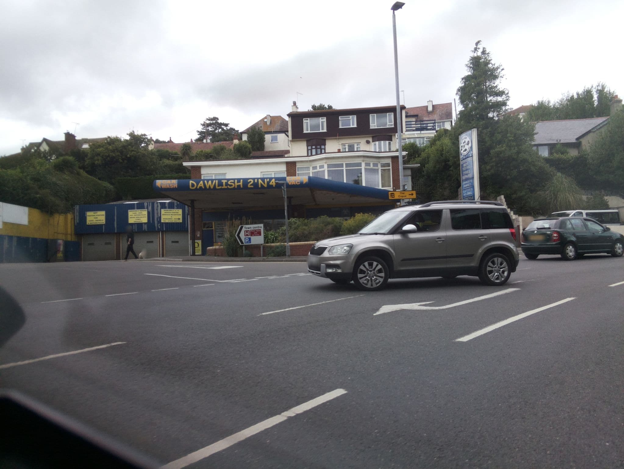 Street view near Hideaway, Dawlish — © southglos (CC BY-SA · Mapillary)