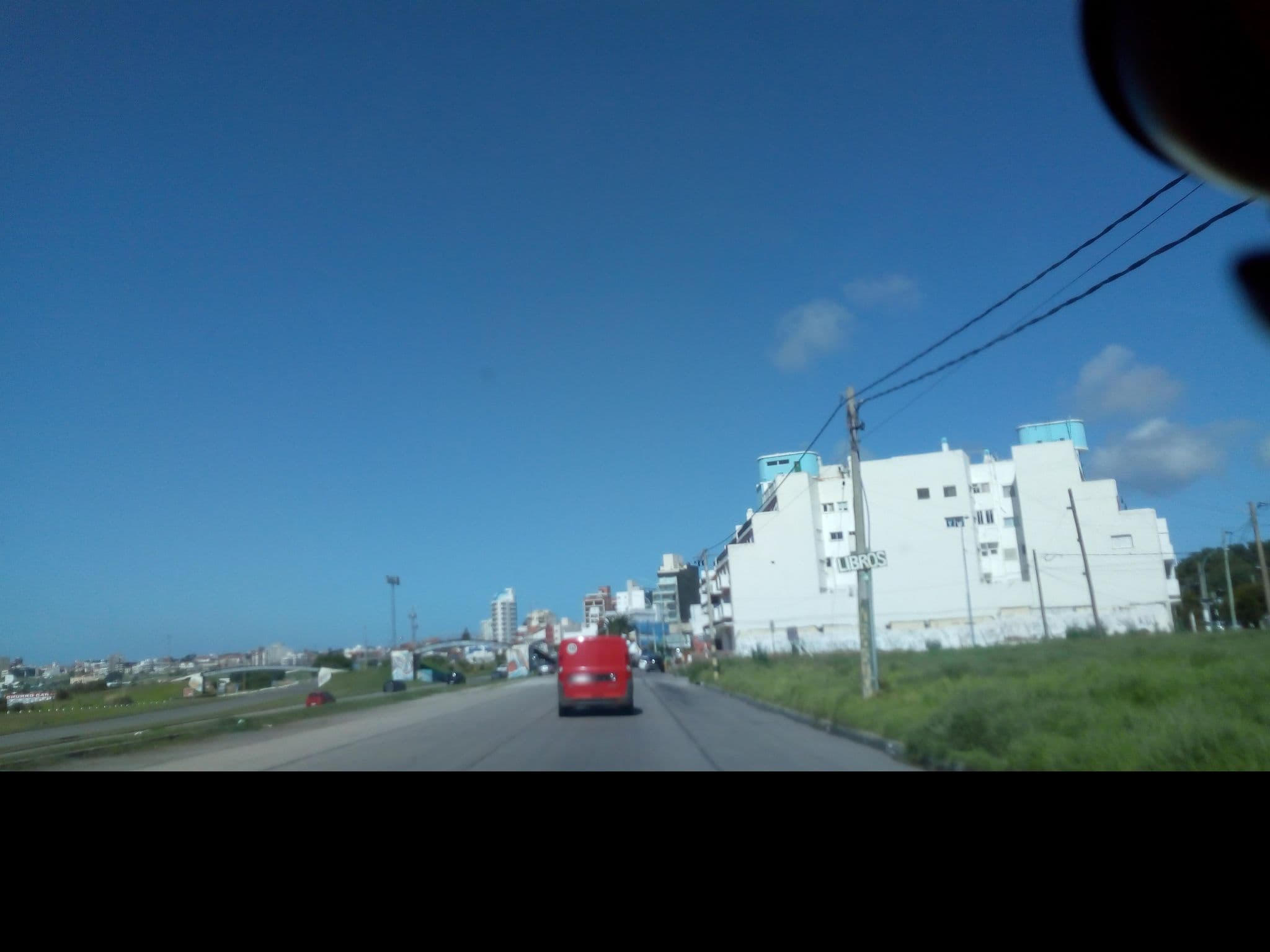 Street view near Mogotes, Mar del Plata — © nicfer (CC BY-SA · Mapillary)