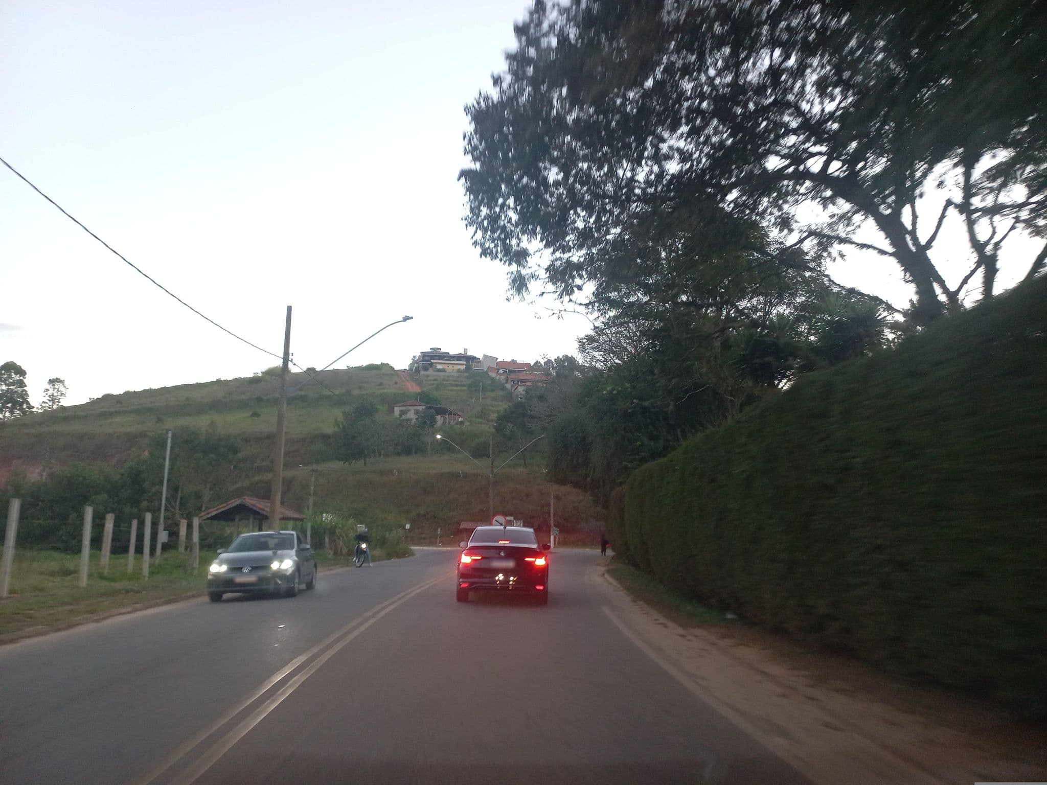 Street view near Pousada Maria da Fé, Maria da Fé — © and_eng (CC BY-SA · Mapillary)