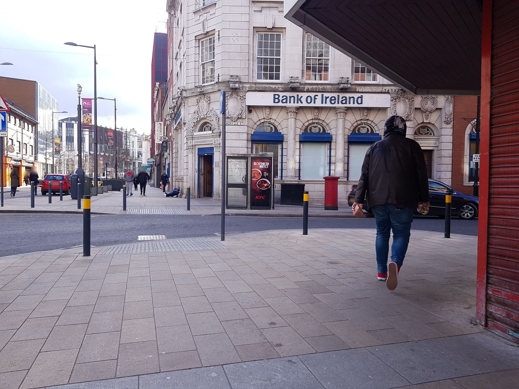 Street view near Walled City Hotel, Derry — © matthewitt (CC BY-SA · Mapillary)