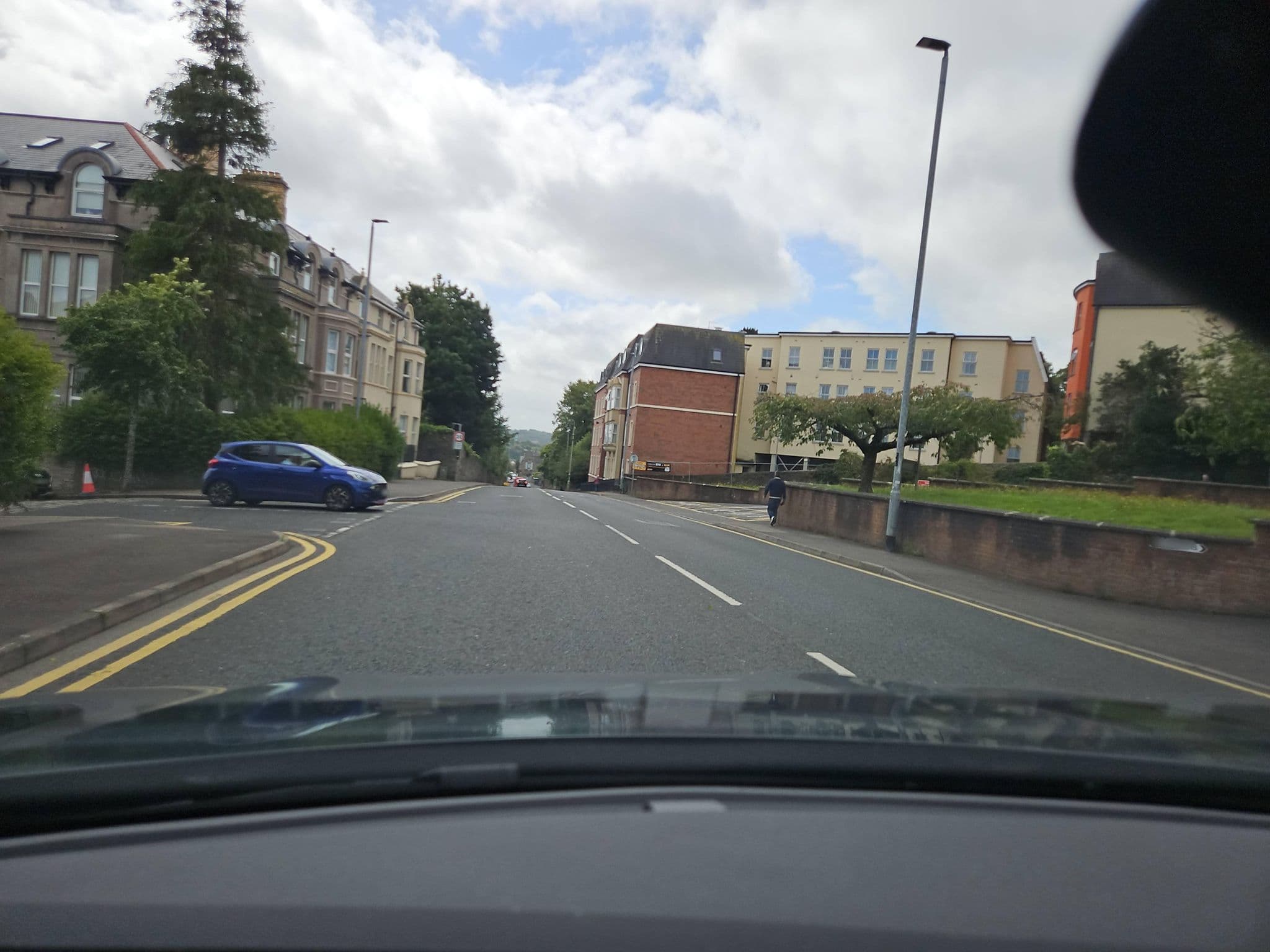 Street view near Station Guest Rooms, Derry — © toho (CC BY-SA · Mapillary)