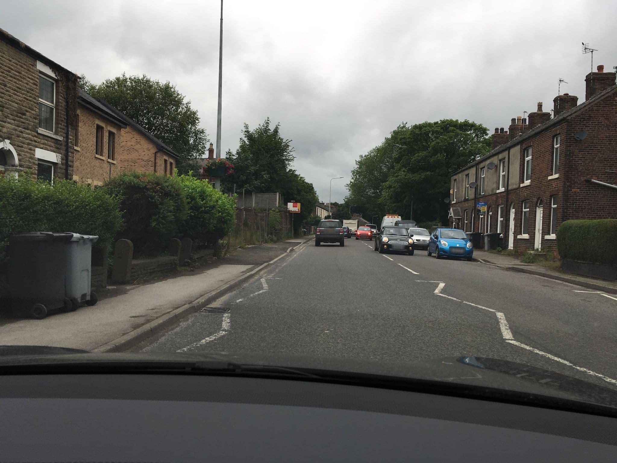 Street view near Swan Hotel, New Mills — © julianlb (CC BY-SA · Mapillary)