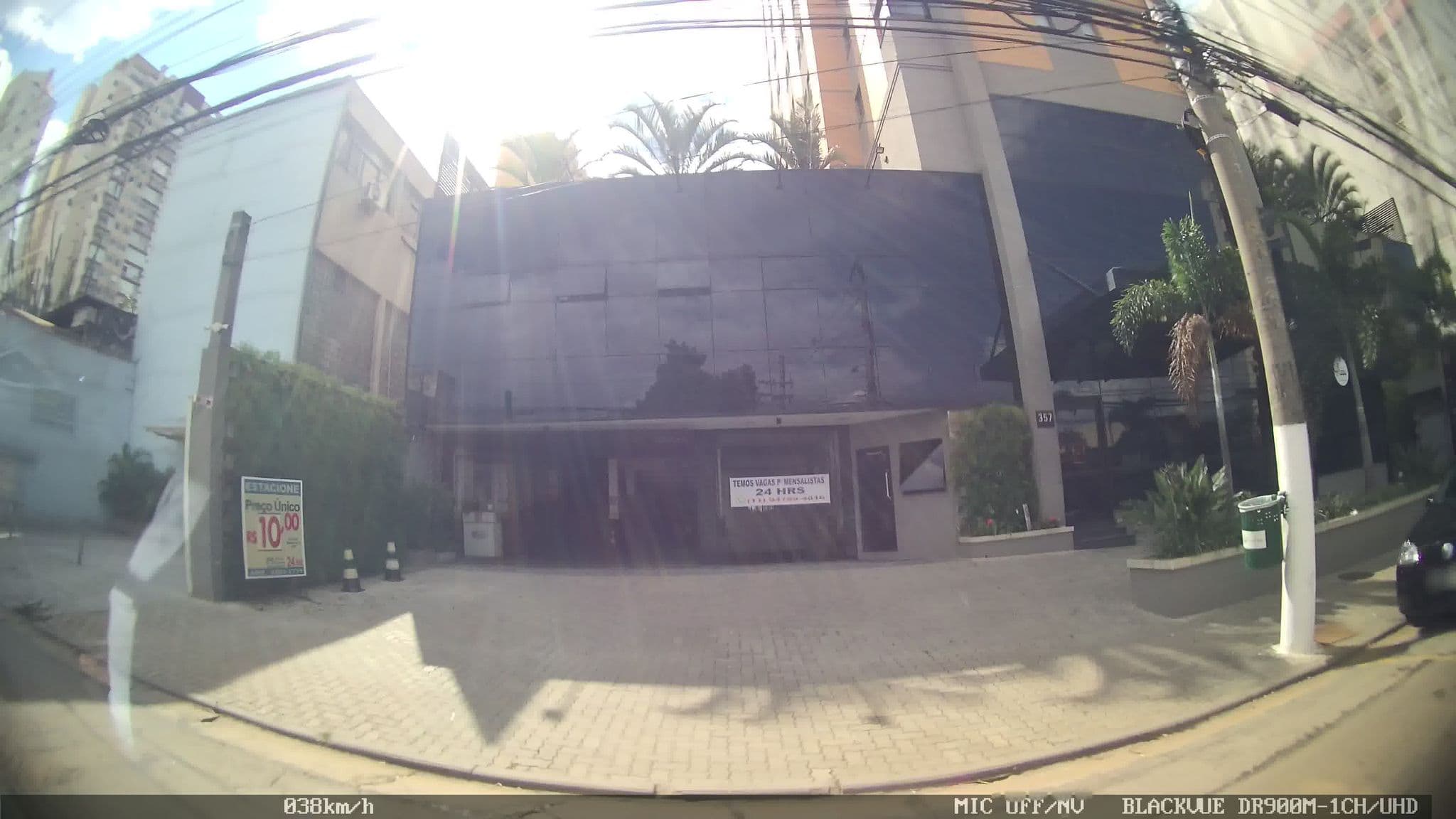 Street view near Hotel Intercity Anhembi, Casa Verde — © kaart_2 (CC BY-SA · Mapillary)