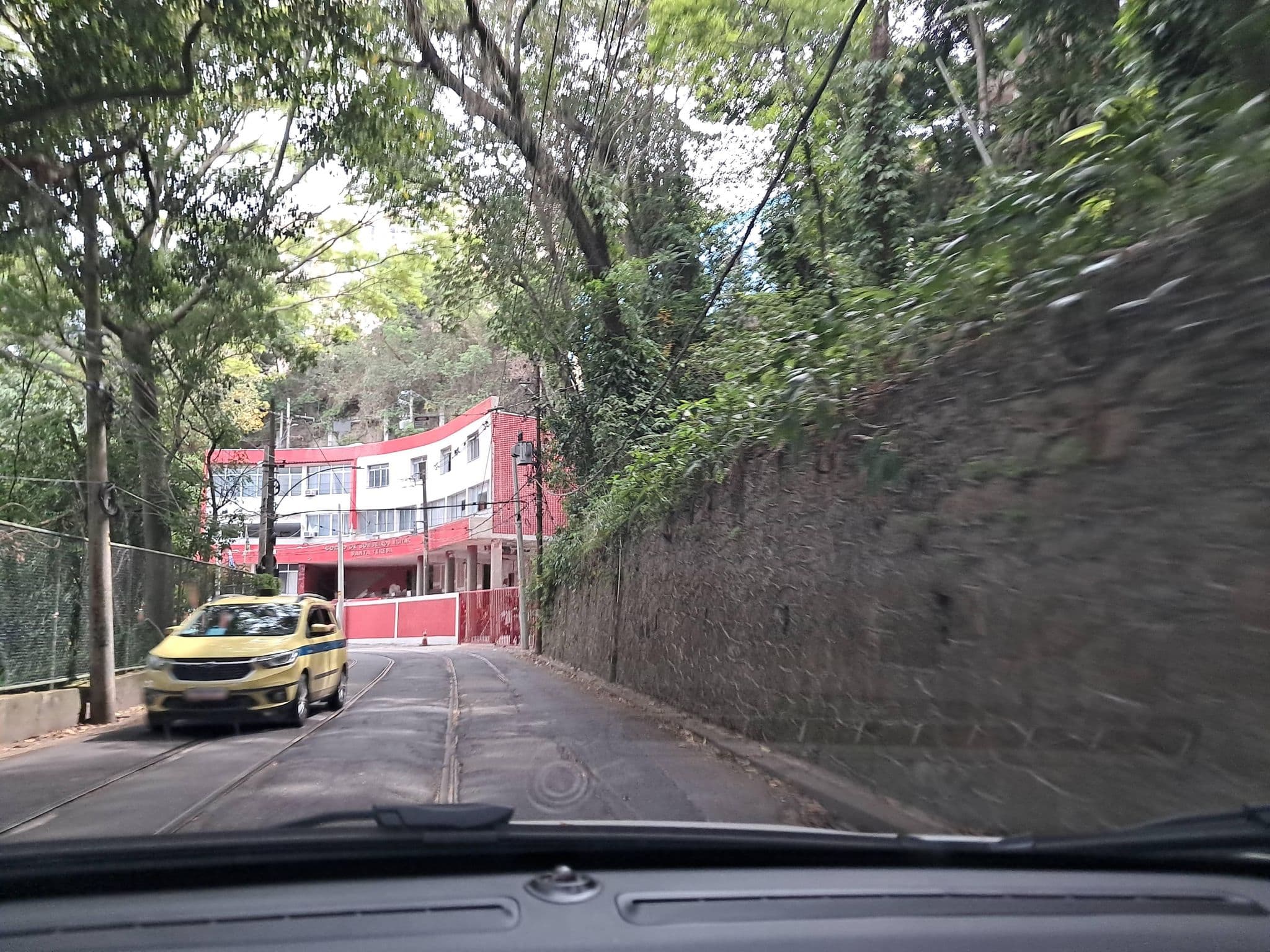 Street view near Casa Altos de Santa Teresa, Estácio — © Malu25 (CC BY-SA · Mapillary)