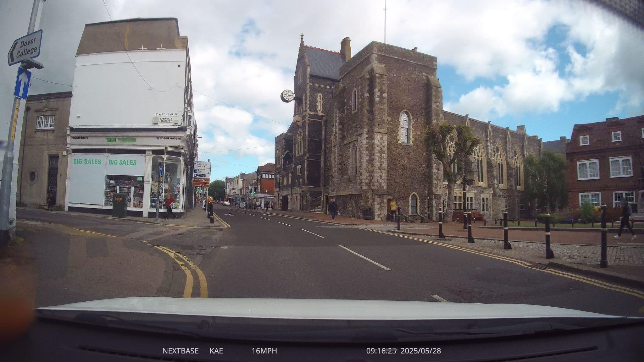 Street view near Number 7 Priory Guest House Dover, Dover — © lamaar639 (CC BY-SA · Mapillary)