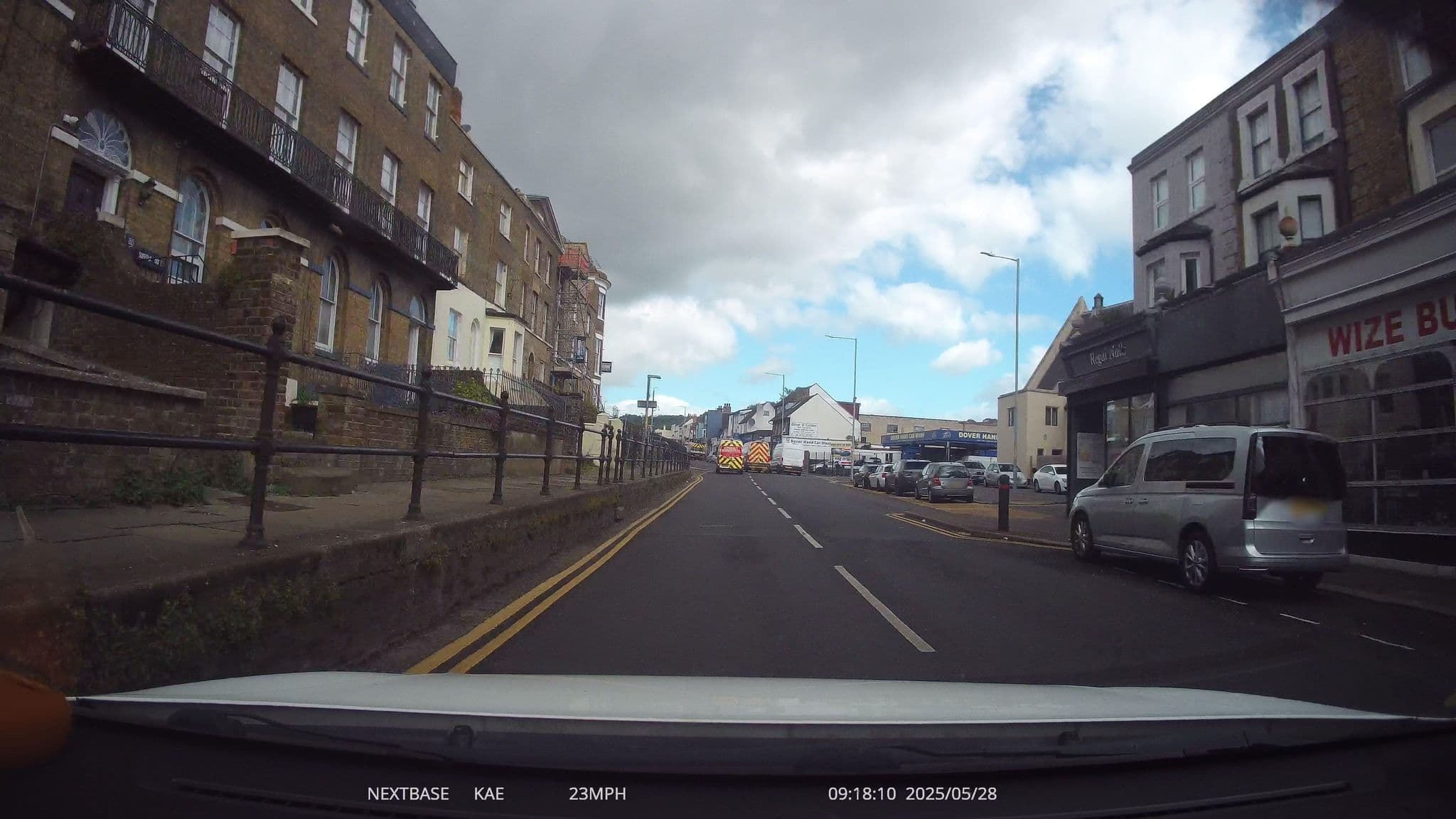 Street view near 299 London Road, Dover — © lamaar639 (CC BY-SA · Mapillary)