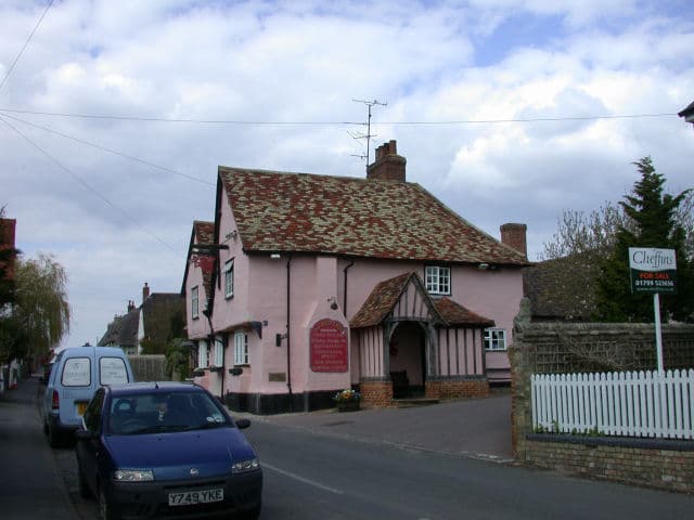 The Red Lion Inn (via Wikimedia Commons, CC BY-SA 2.0)
