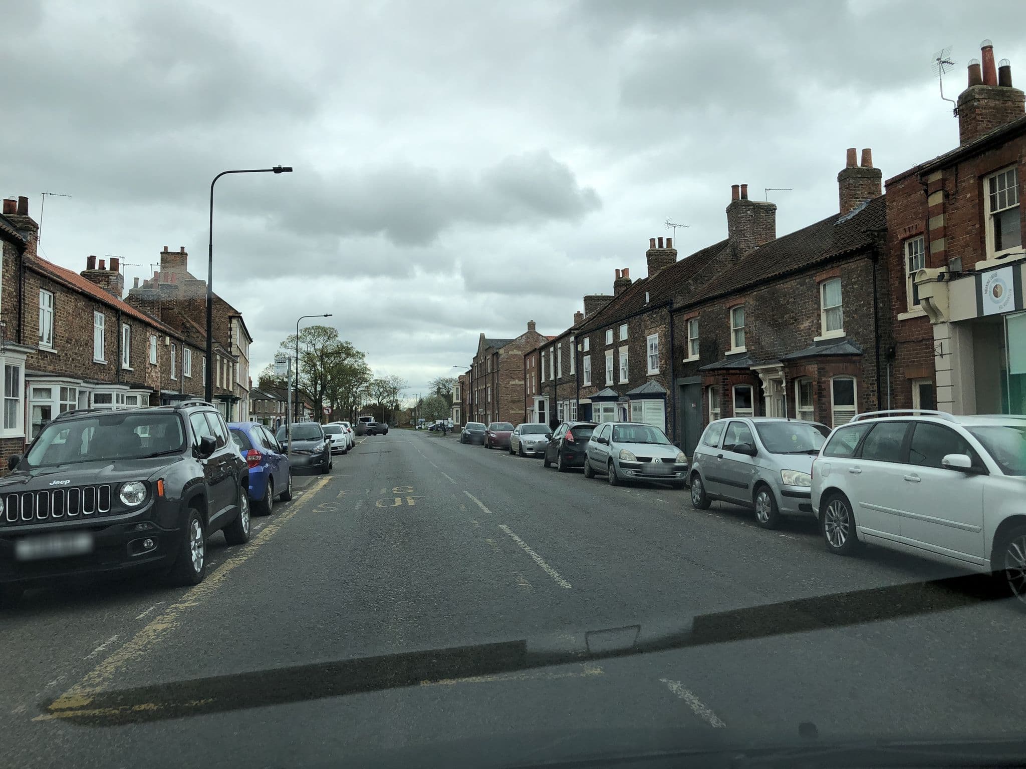 Street view near No93 Boutique Guest House, Easingwold — © locator (CC BY-SA · Mapillary)