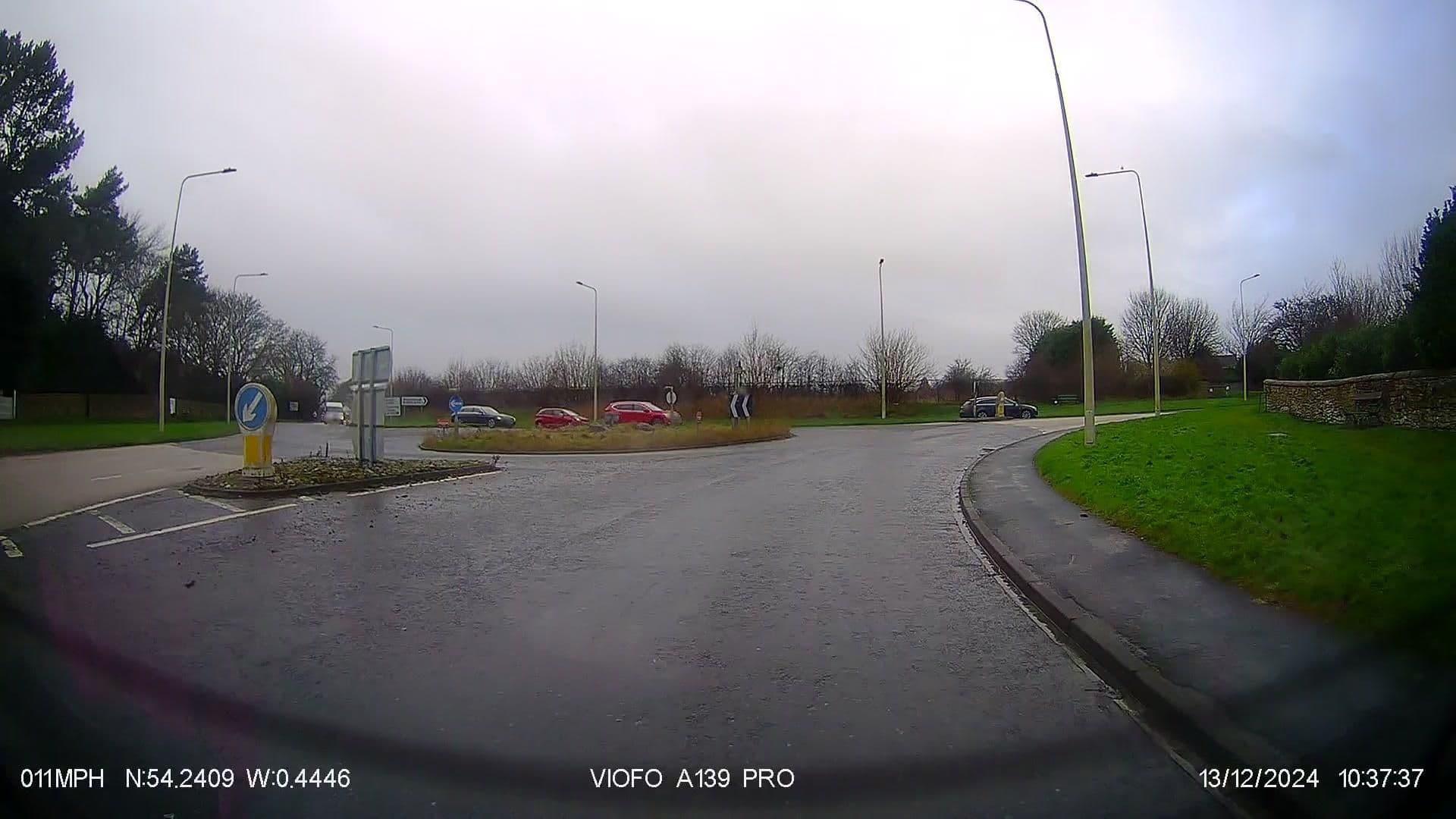 Street view near North End Farm Country Guest House, East Ayton — © IpswichEdits (CC BY-SA · Mapillary)