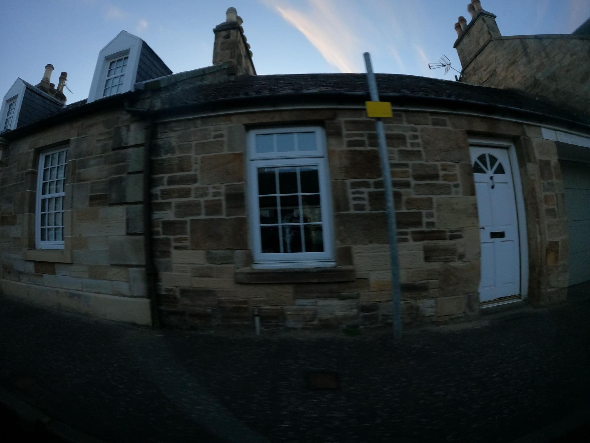 Street view near The Midcalder Inn, Mid Calder — © hobgoblin (CC BY-SA · Mapillary)