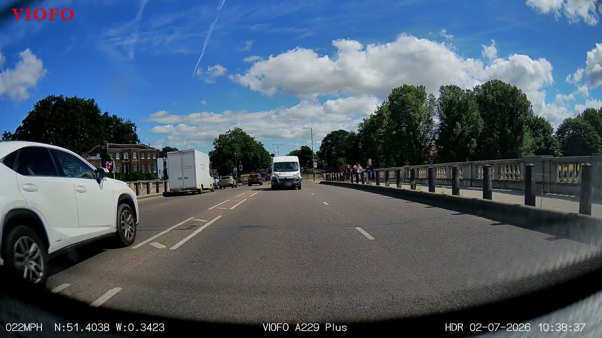 Street view near Exquisite spacious townhouse opposite Hampton Court Palace, East Molesey — © RyanBush (CC BY-SA · Mapillary)