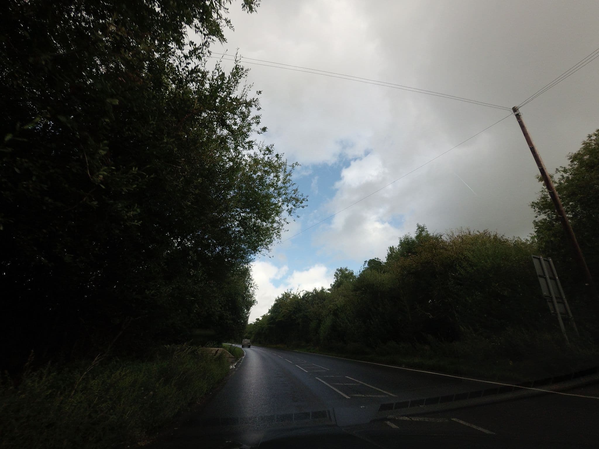 Street view near Warners coastal hotel, Paddock Wood — © tallguy (CC BY-SA · Mapillary)