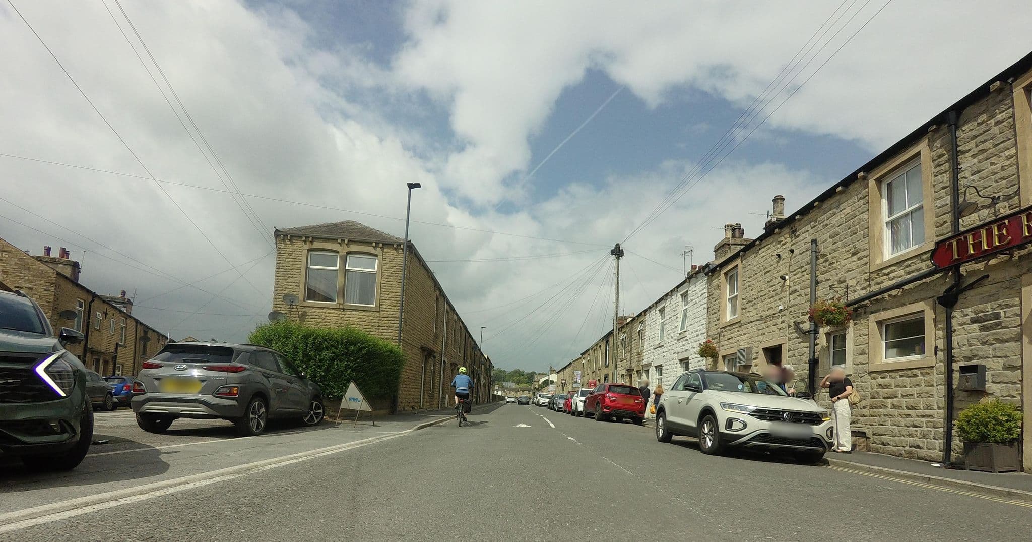 Street view near The Railway, Skipton — © tallguy (CC BY-SA · Mapillary)