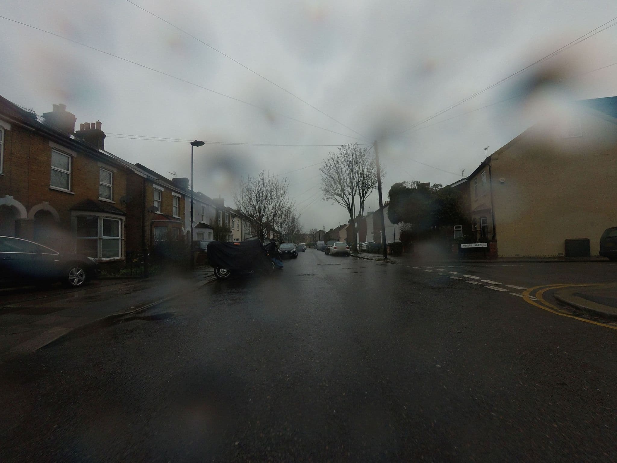 Street view near Mandeville Guest House, Enfield Lock — © rskedgell (CC BY-SA · Mapillary)