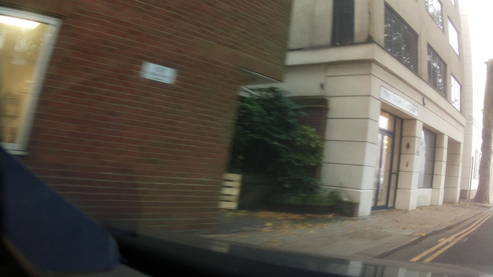 Street view near Luxury Castle View, Eton — © southglos (CC BY-SA · Mapillary)