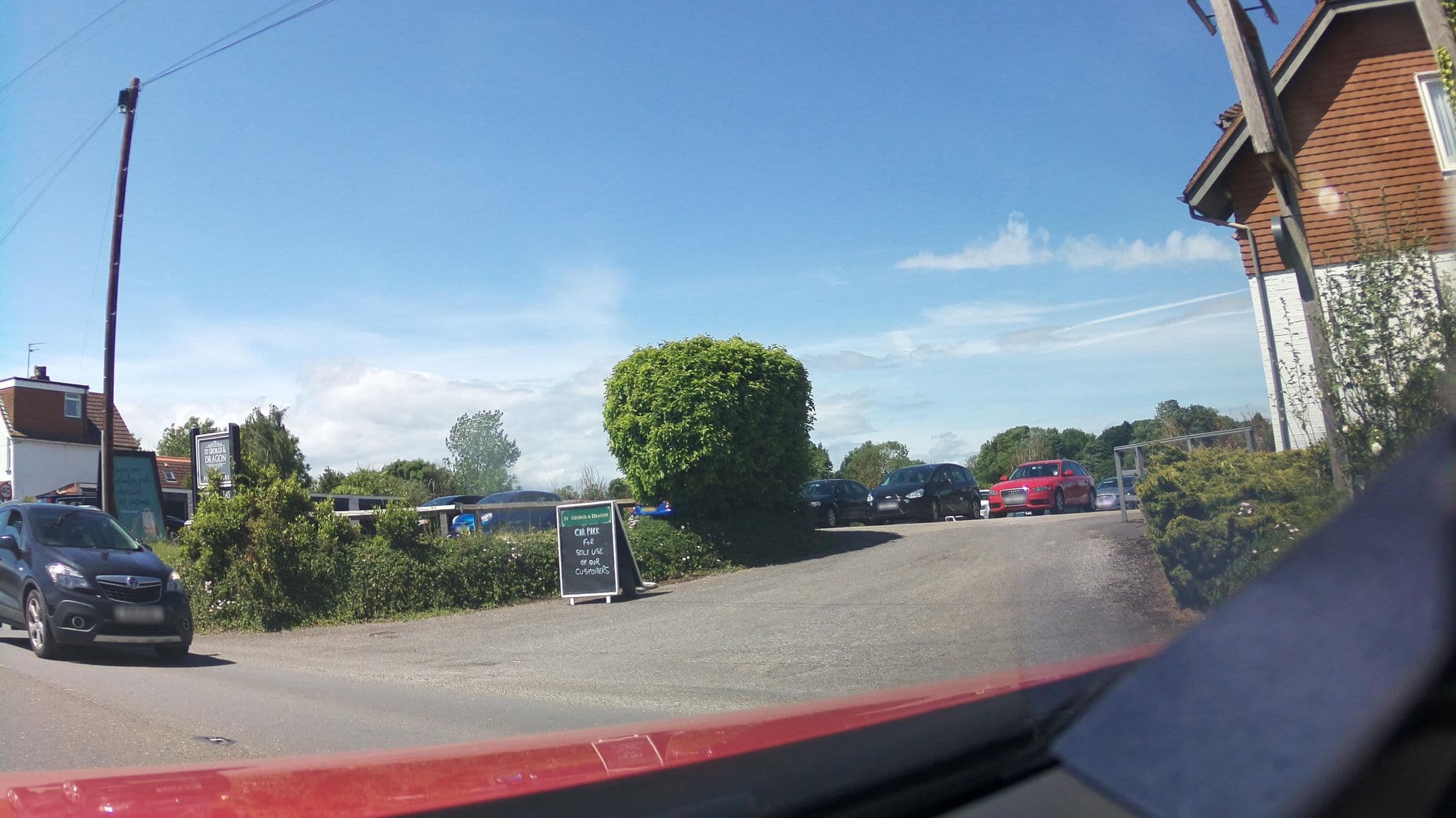 Street view near Innkeeper's Collection Exeter South, Clyst St George, Topsham — © southglos (CC BY-SA · Mapillary)